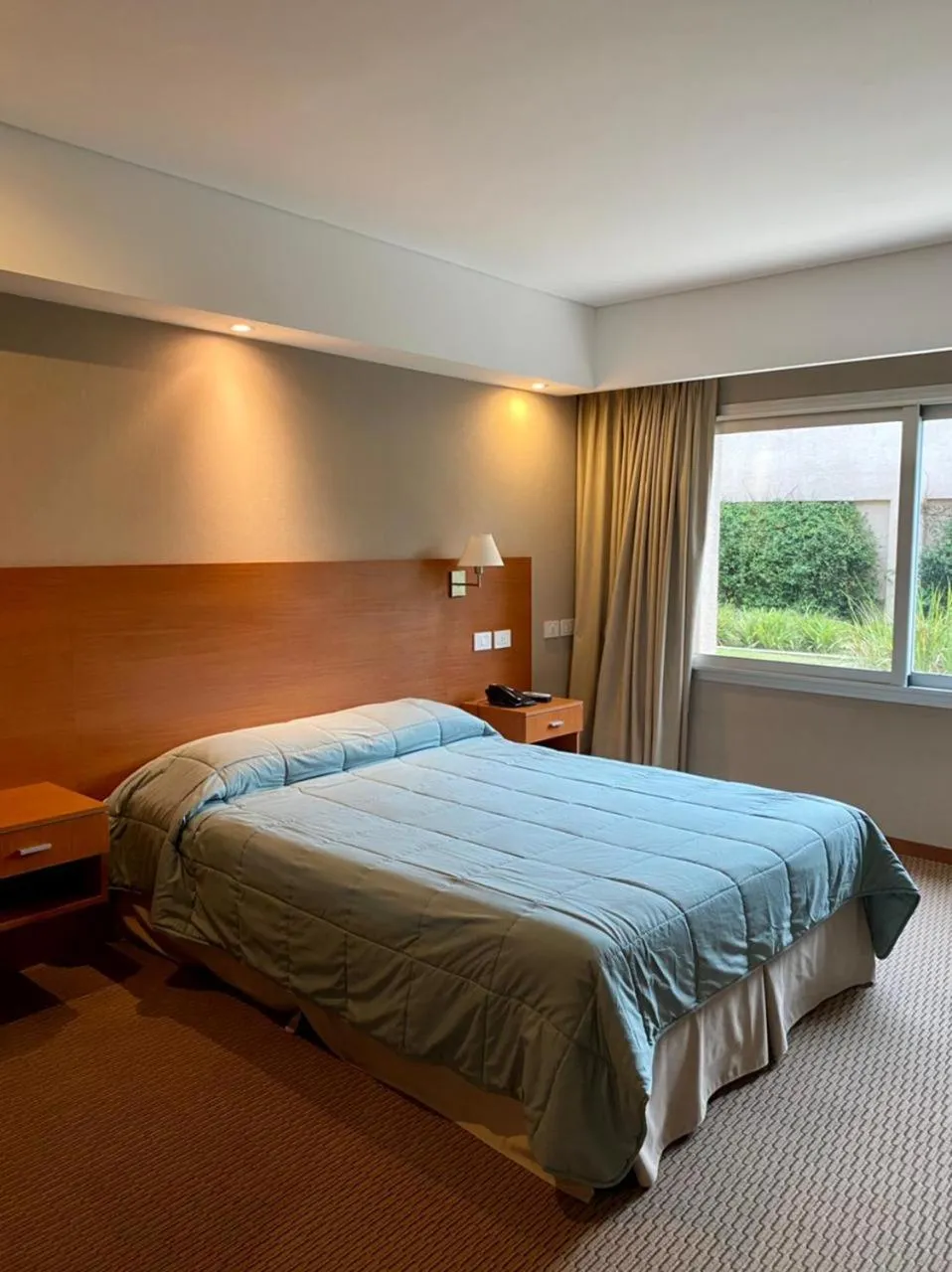 Bed in Howard Johnson San Francisco