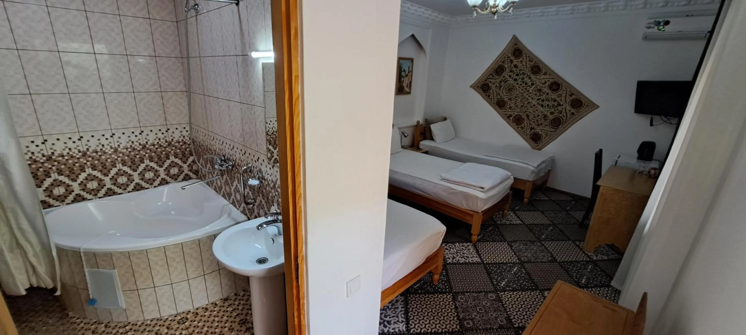 Bed in Boutique Hotel Breshim Terrace