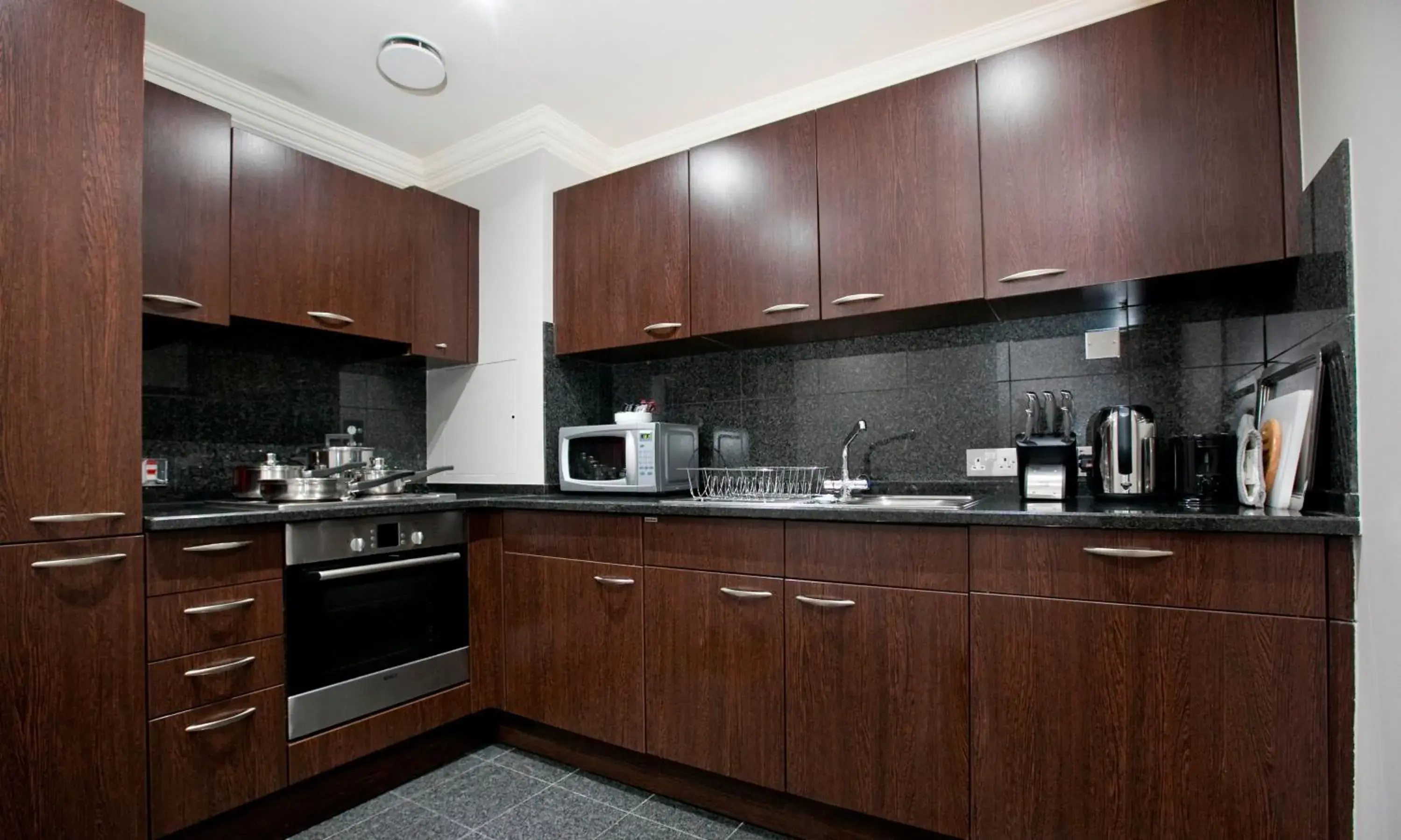 Kitchen or kitchenette, Kitchen/Kitchenette in Sanctum International Serviced Apartments