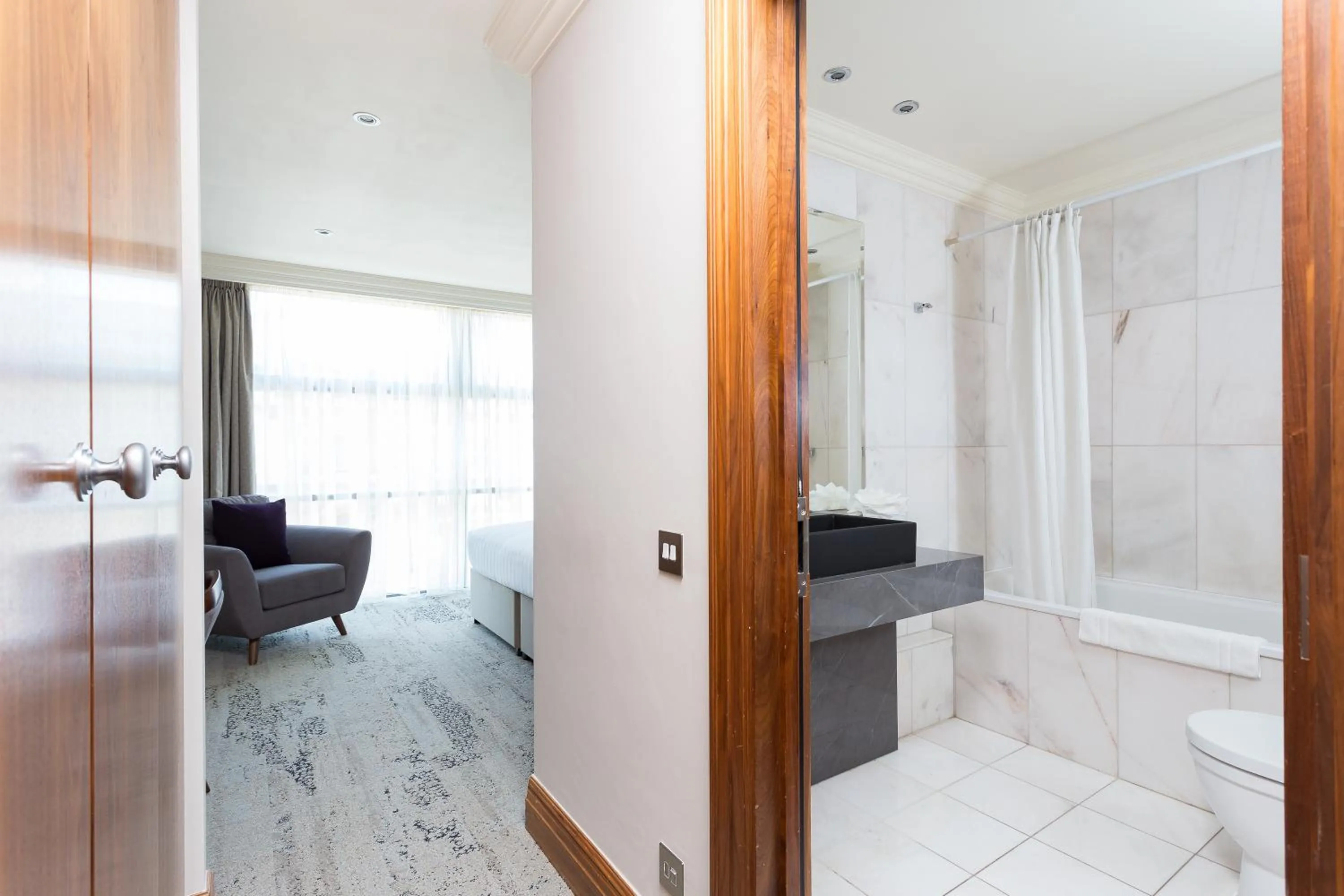 Toilet in Sanctum Maida Vale