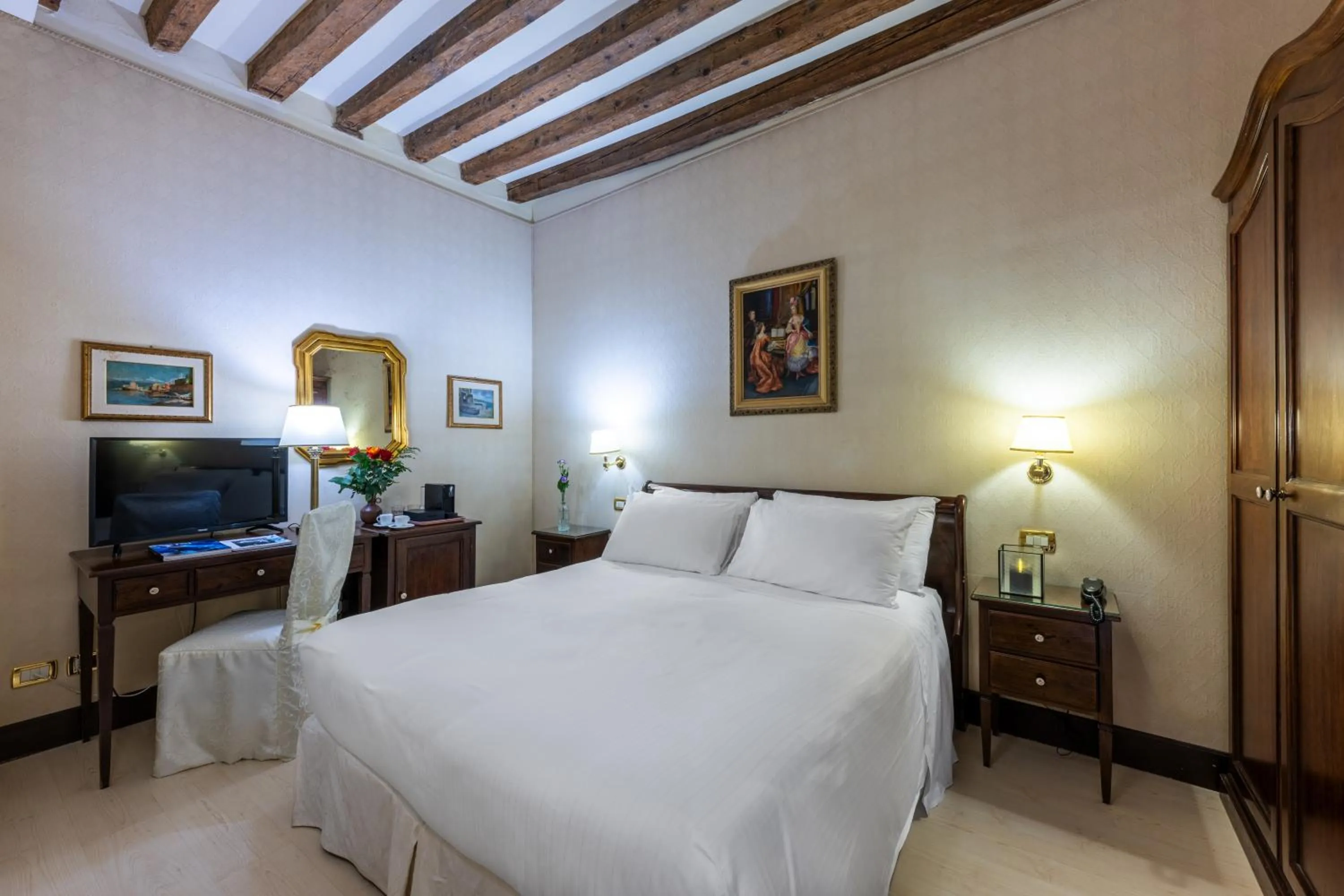 Bed in Ca' Del Nobile