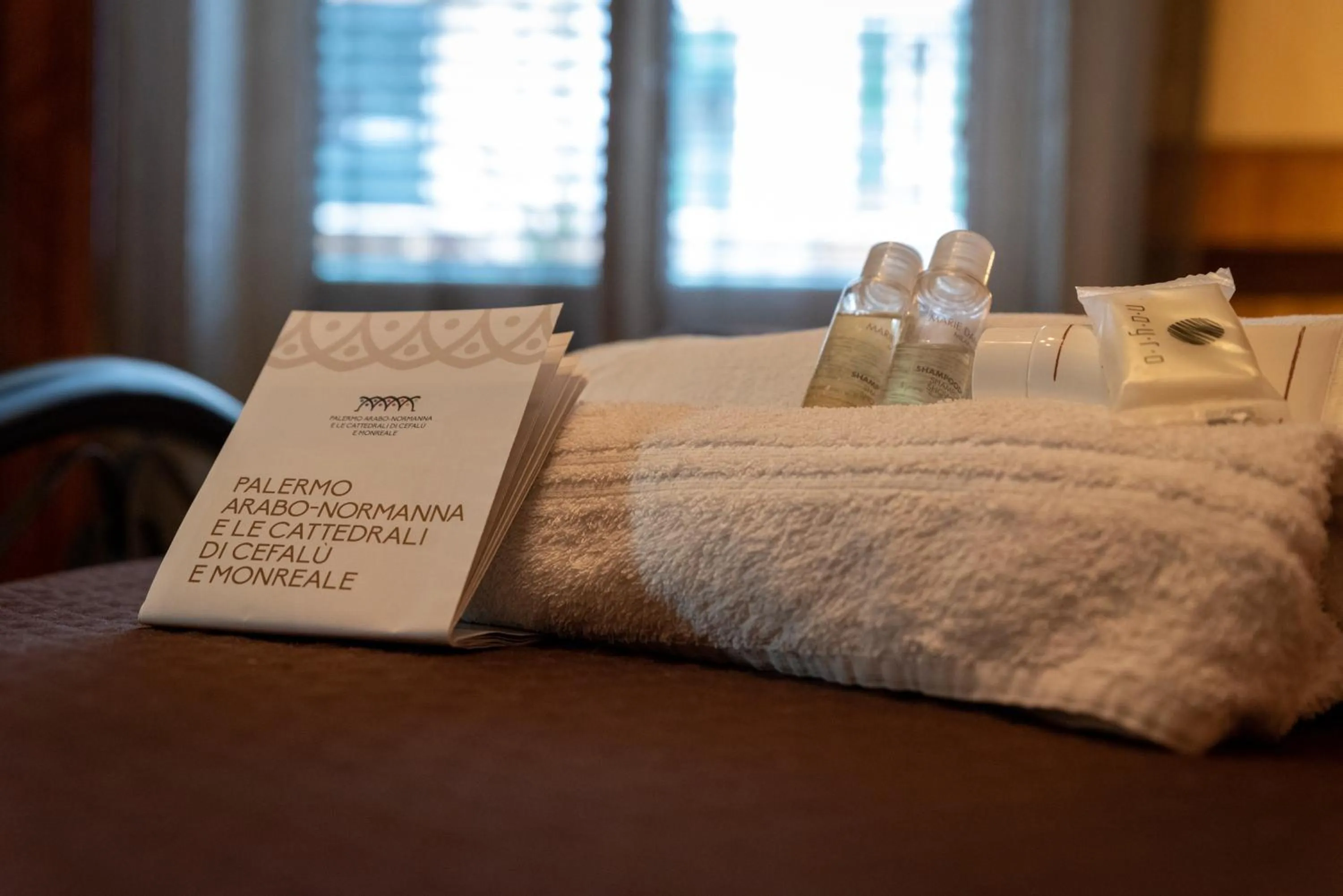 Bed in Nuovo Cortile Palermo Bed and Breakfast