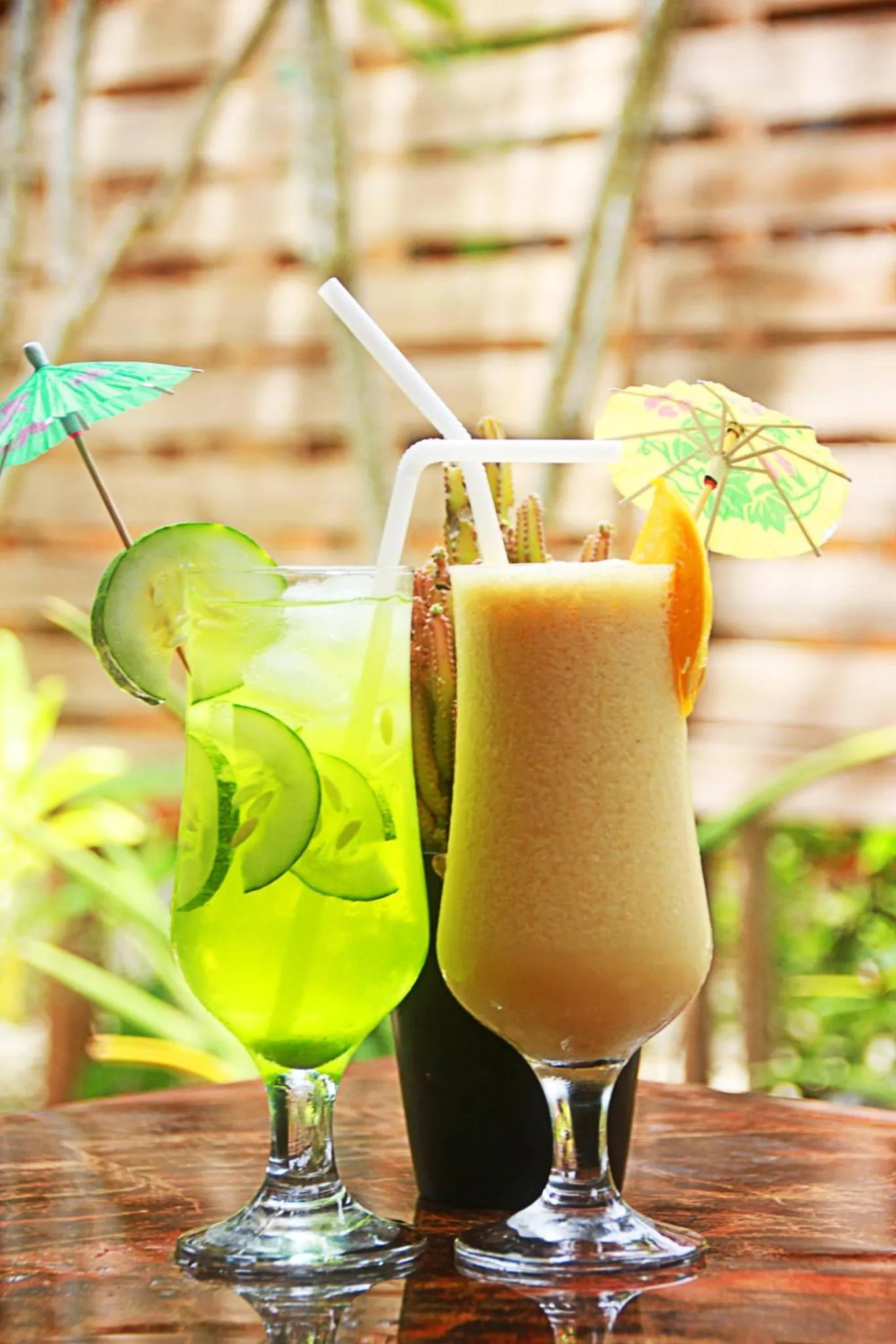 Drinks in Adriana's Place Tropical Guesthouse