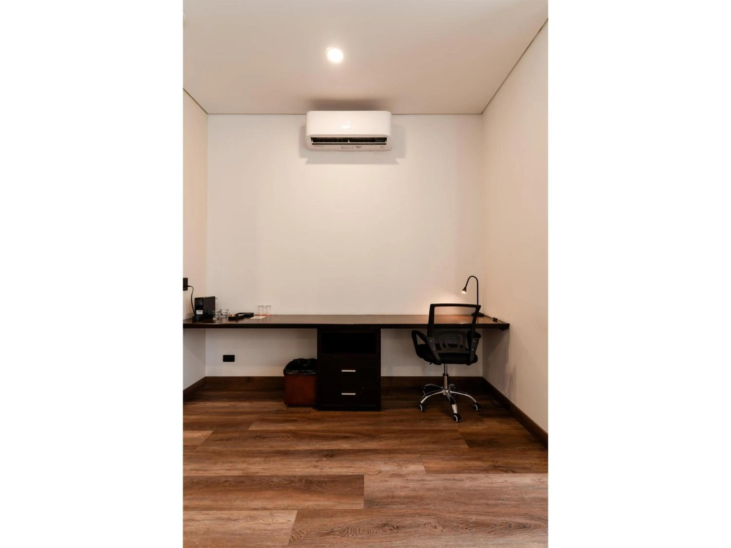 Photo of the whole room in Best Western Plus Hotel San Diego