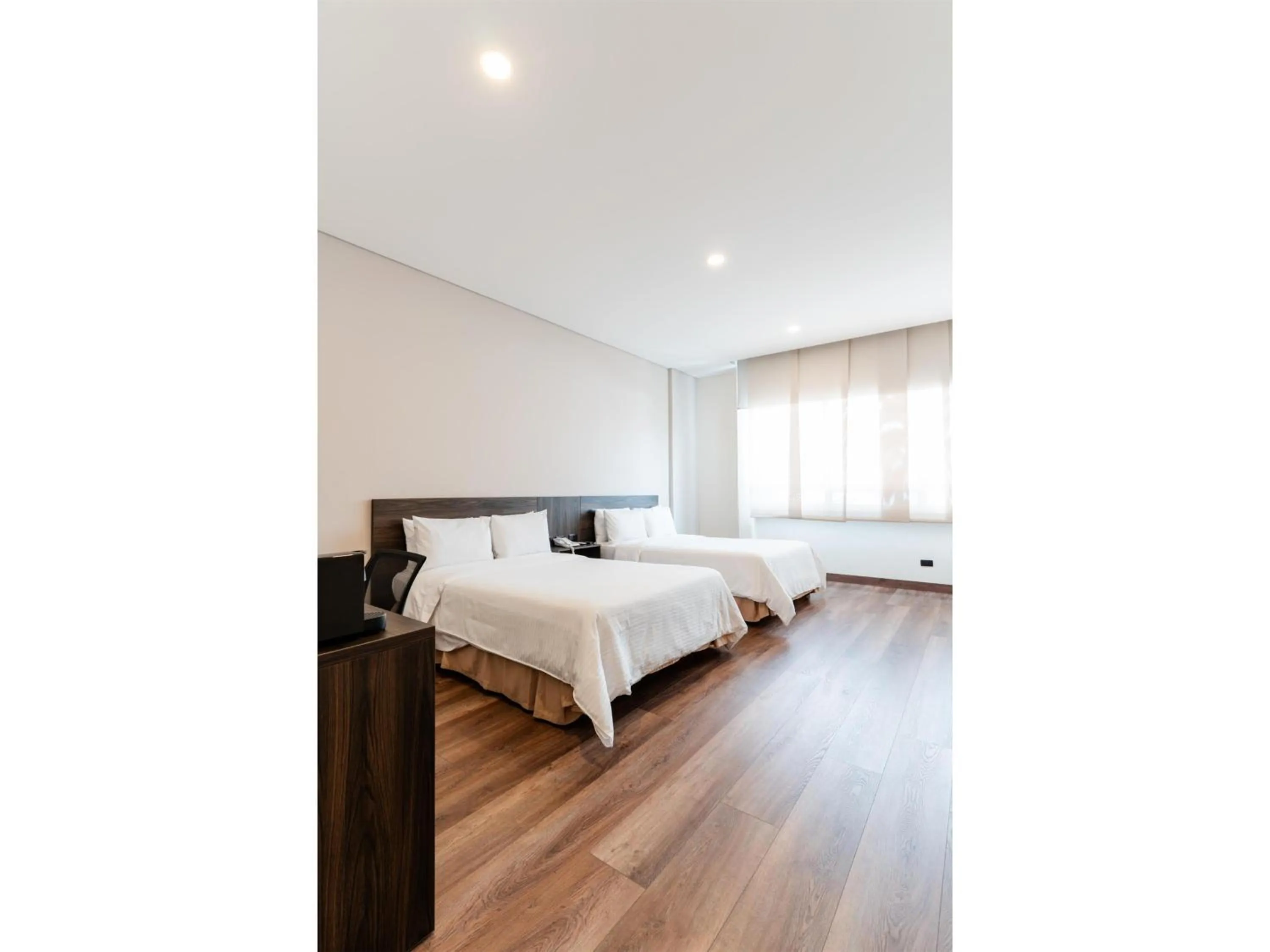 Bedroom, Bed in Best Western Plus Hotel San Diego