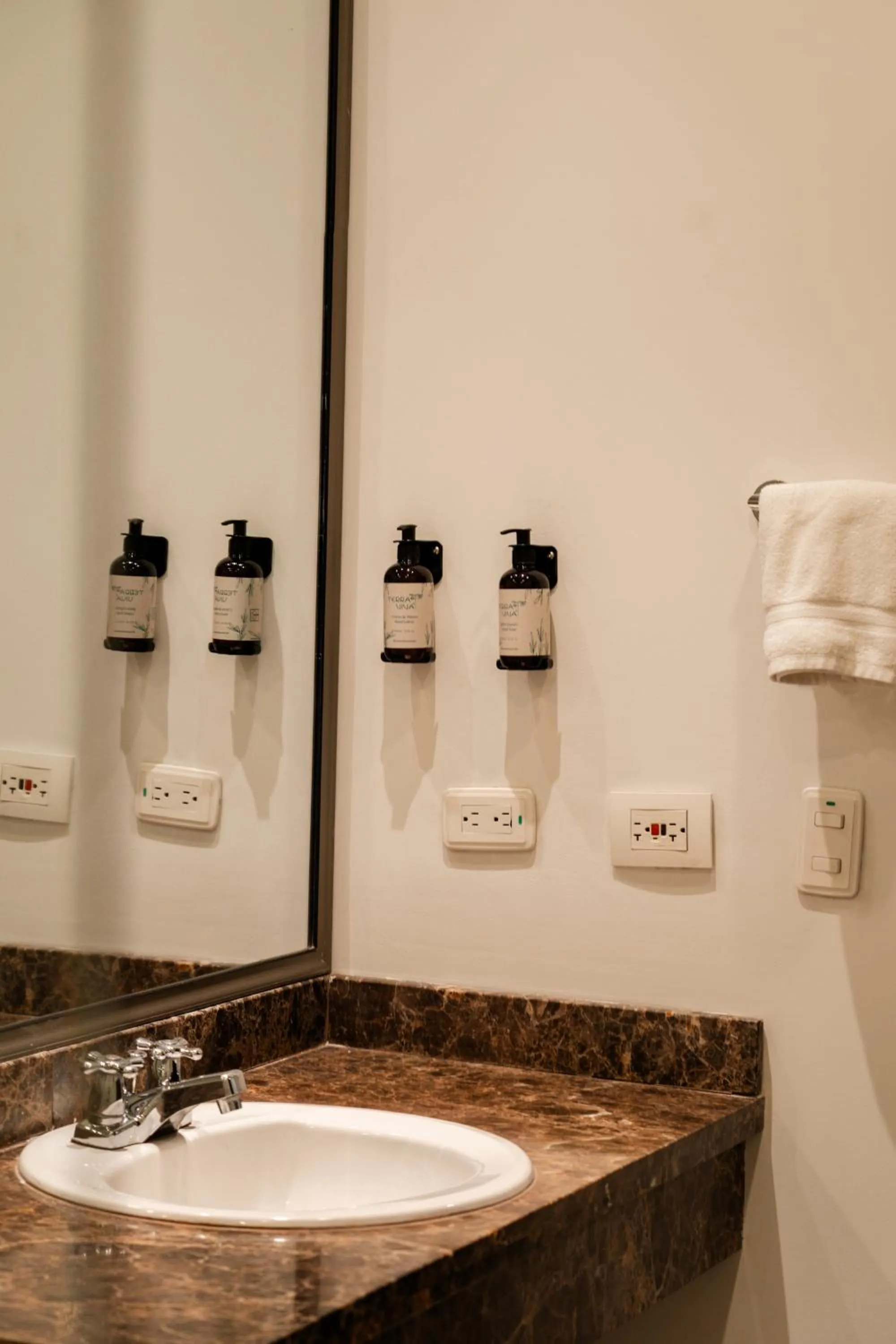 Bathroom in Best Western Plus Hotel San Diego