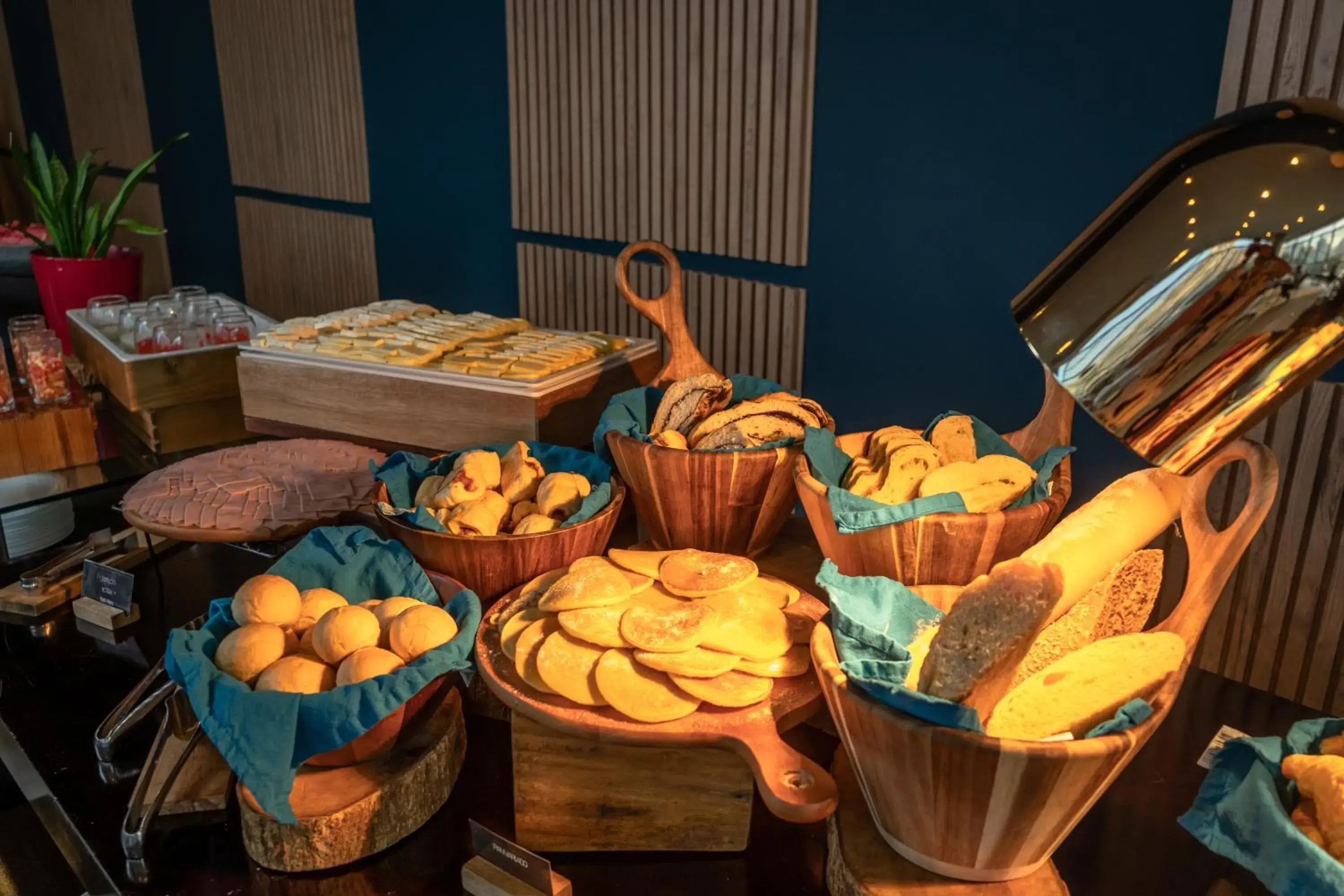 Restaurant/places to eat in GHL Hotel Barranquilla Restaurant/places to eat in GHL Hotel Barranquilla