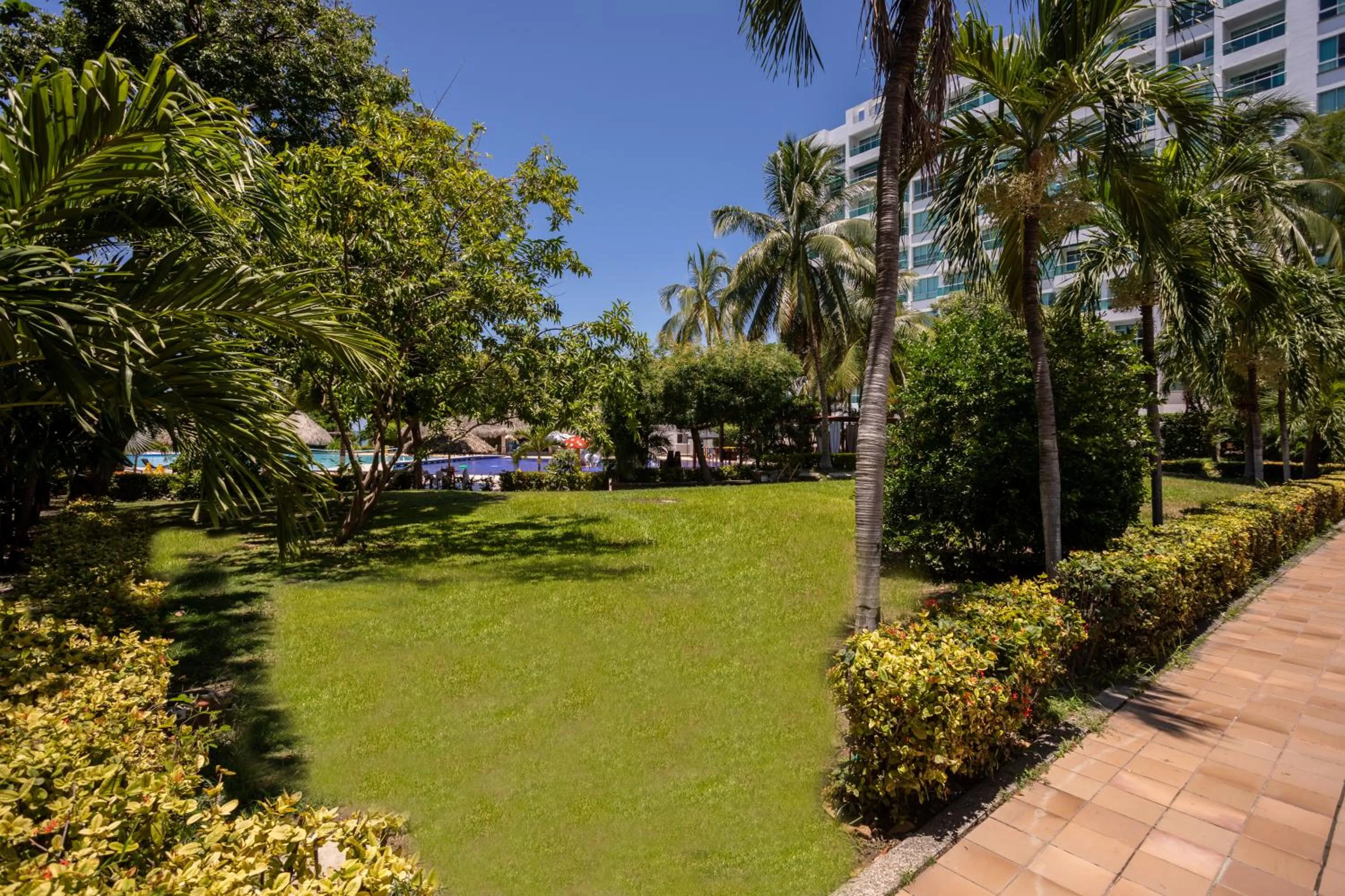 Day in GHL Relax Hotel Costa Azul