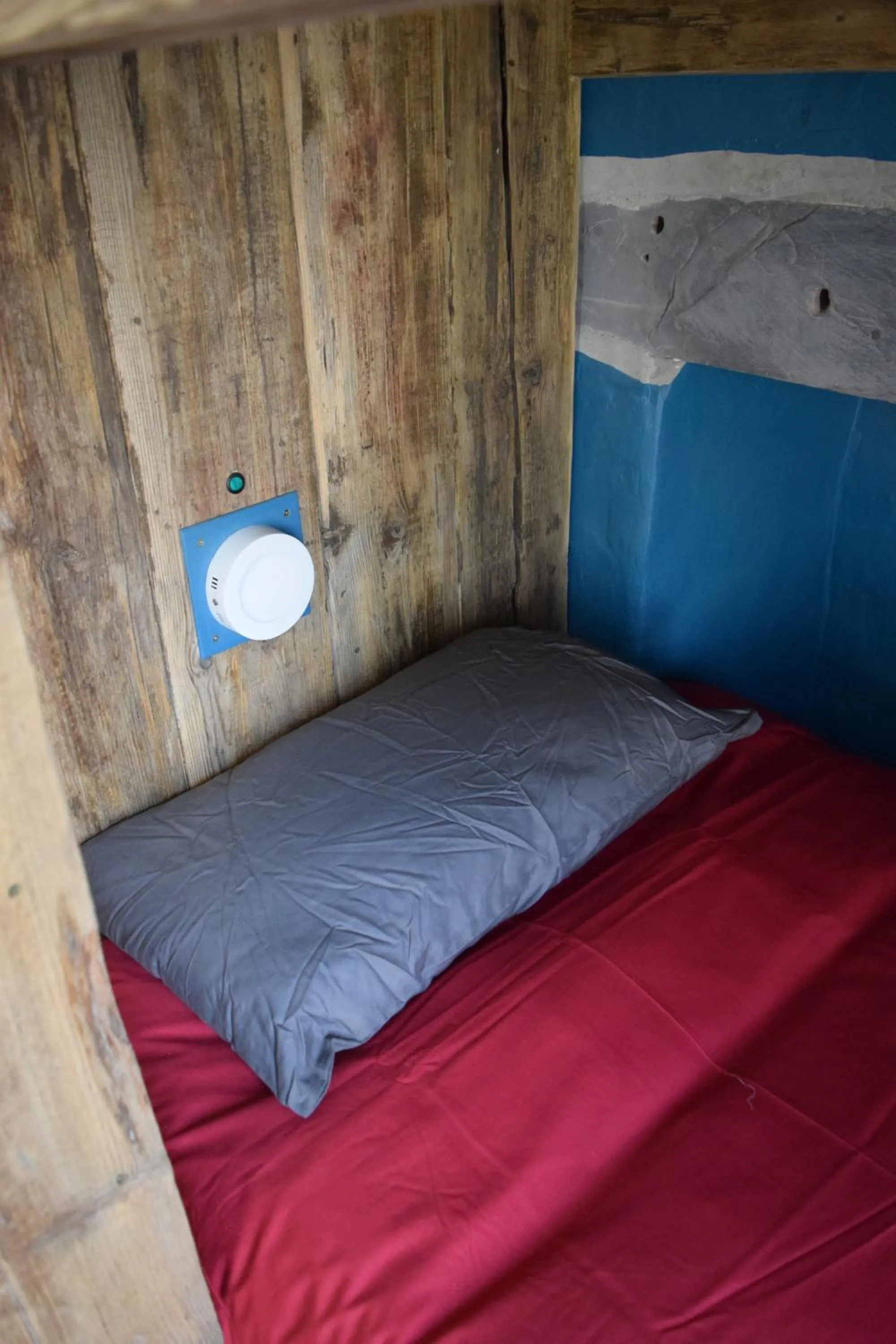 Bed in Ty Glyndwr Bunkhouse, Bar and cafe