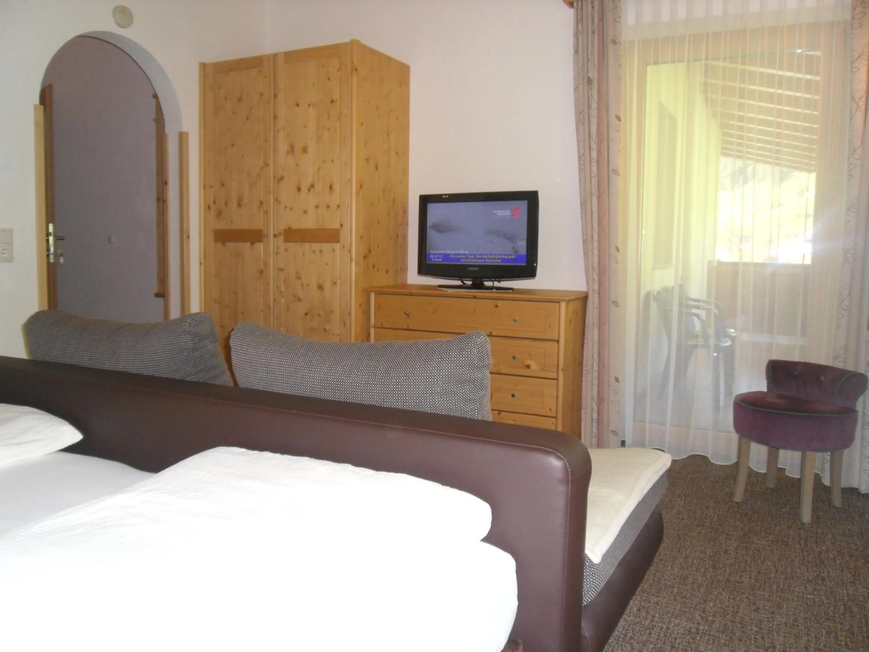 TV and multimedia, Bed in Grünwaldhof