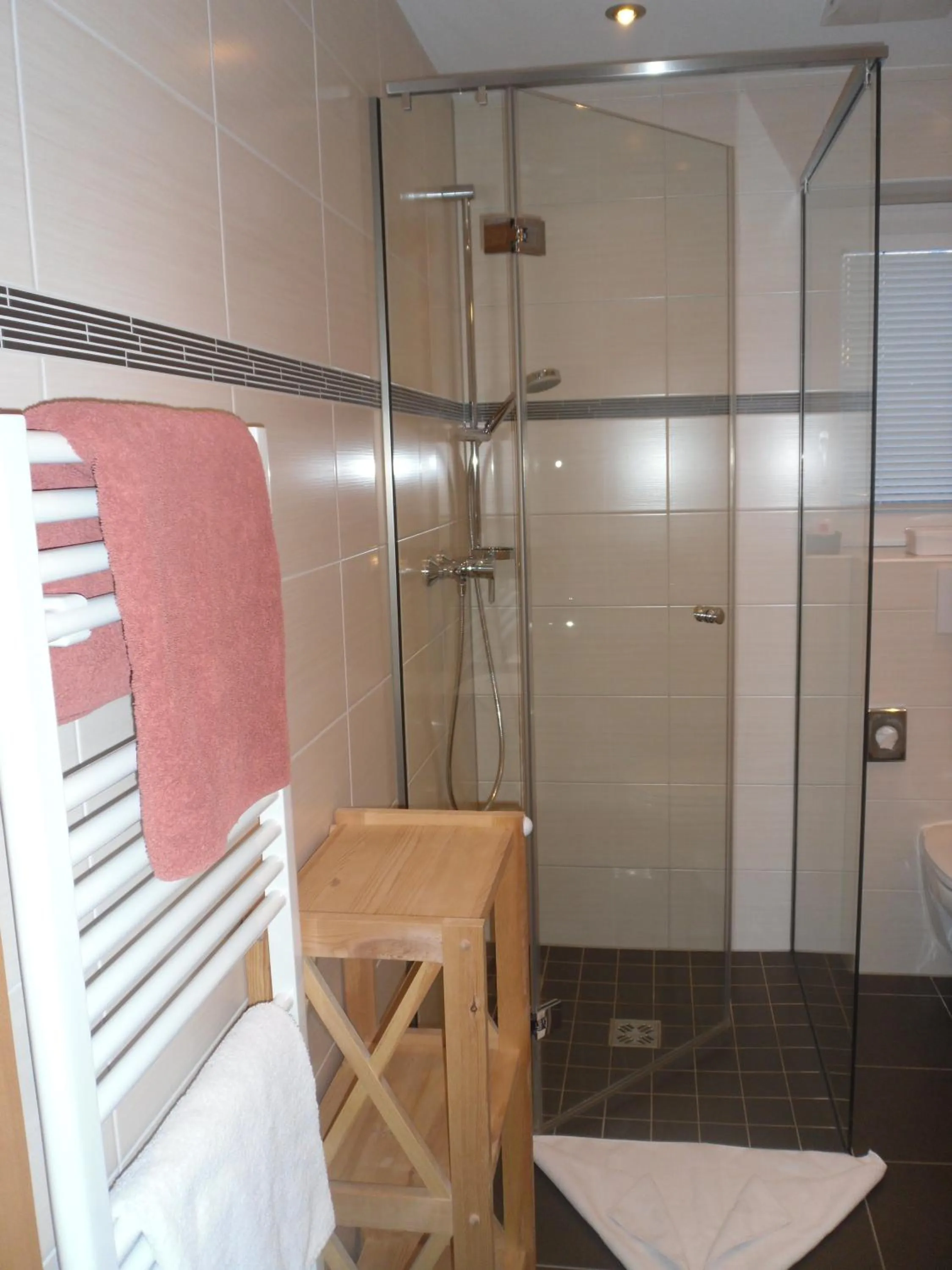 Shower in Grünwaldhof