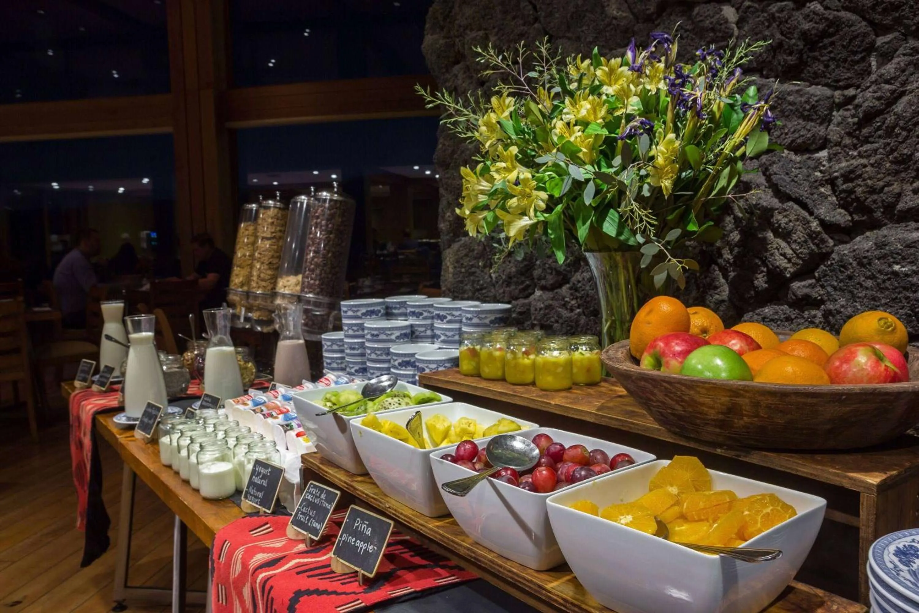 Restaurant/places to eat in Wyndham Puerto Varas Pettra