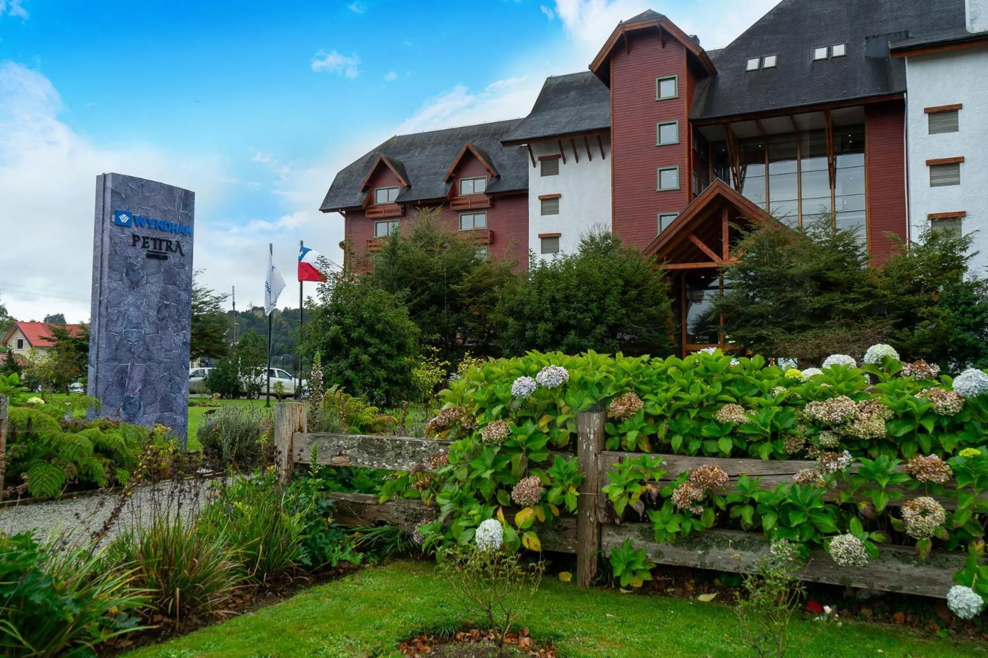 Property building in Wyndham Puerto Varas Pettra