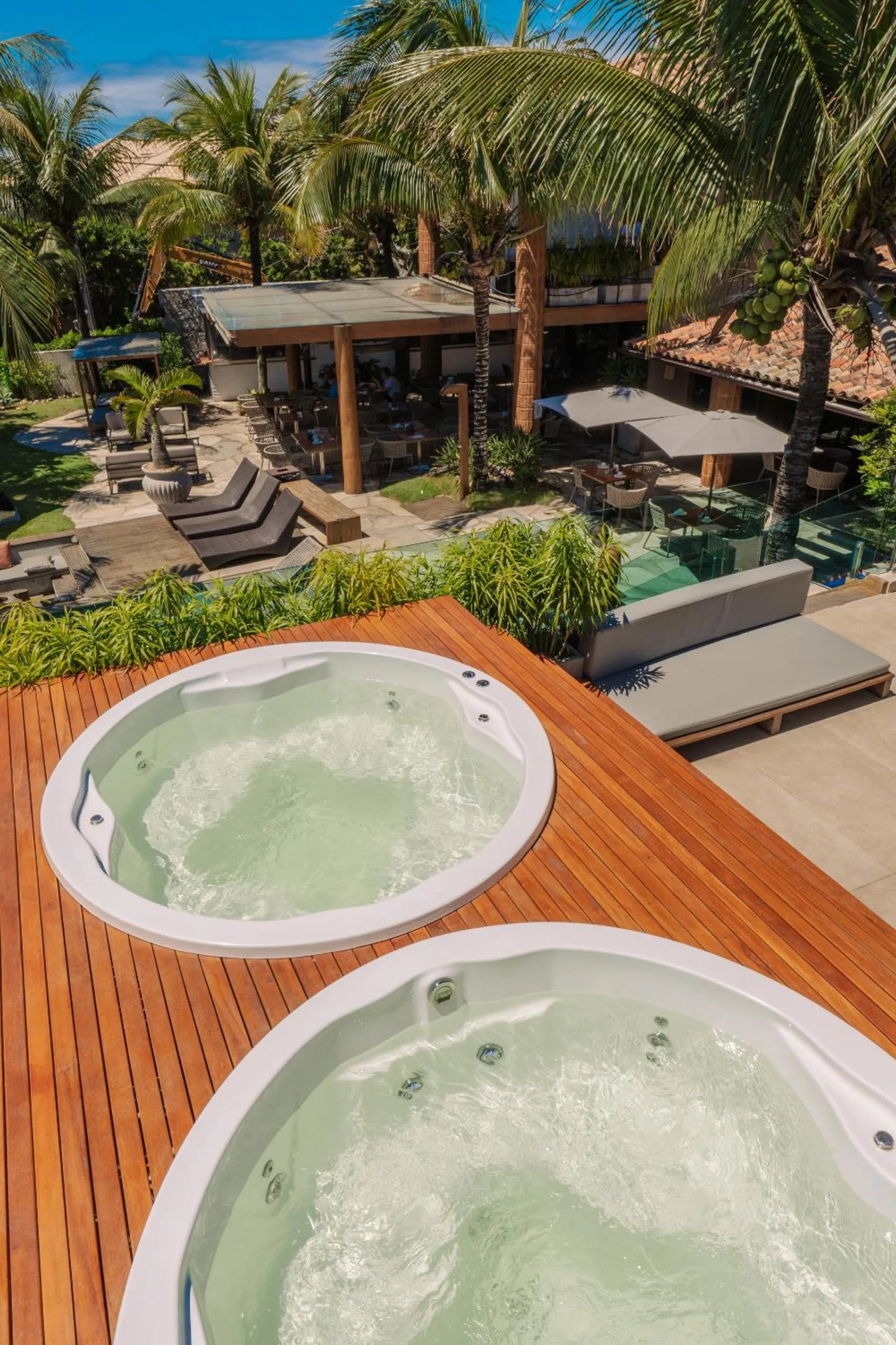 Hot Tub in Bravo Pousada Design