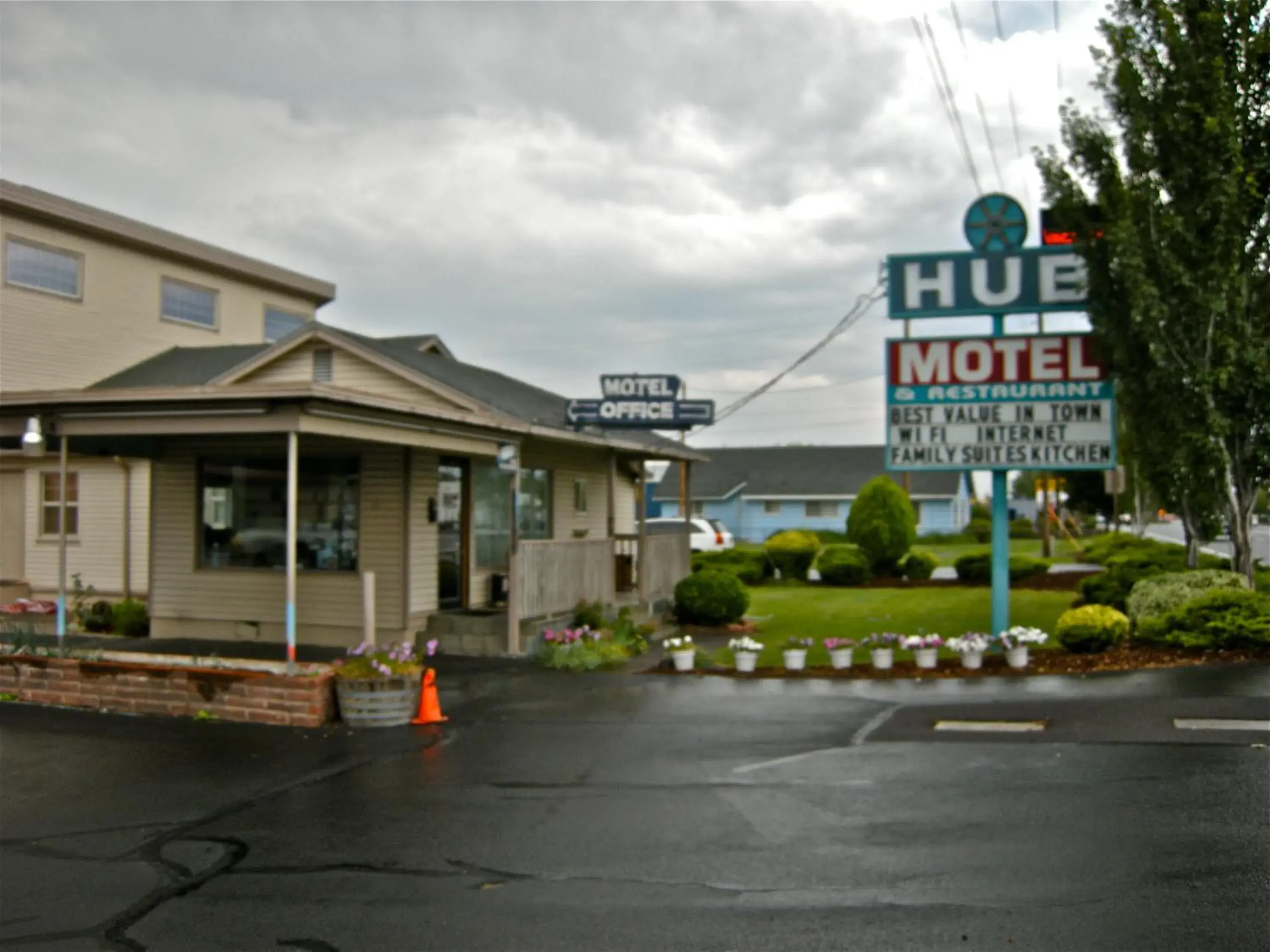 Hub Motel Hub Motel