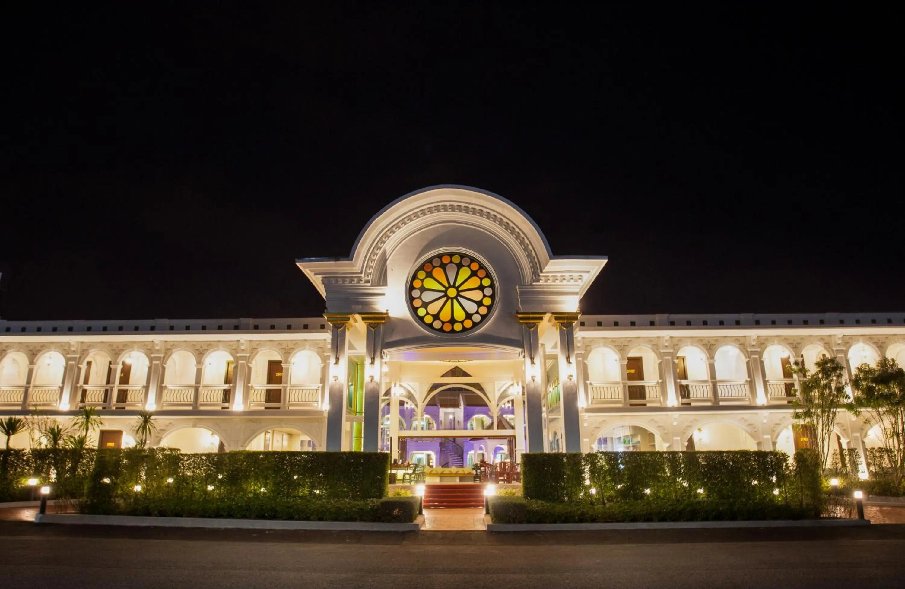 Night in Supicha Pool Access Hotel - SHA Plus