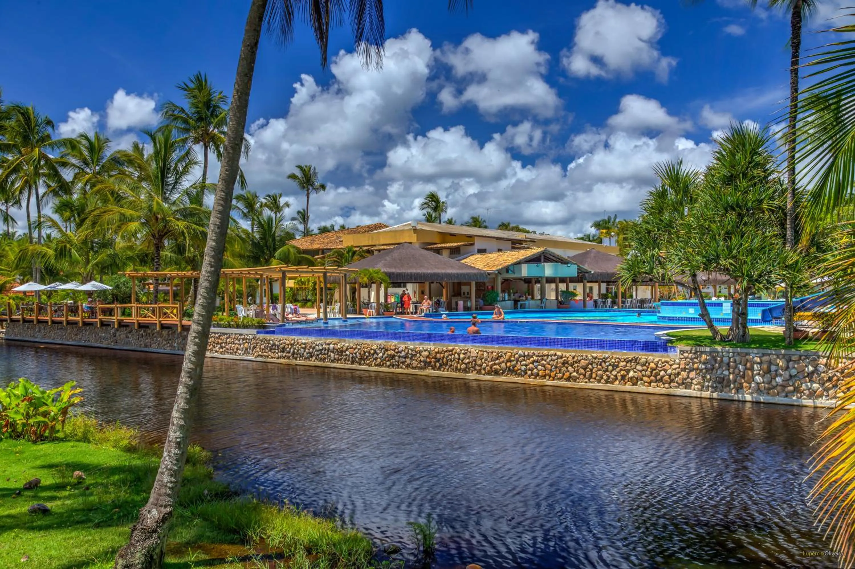 Pool view in Resort Tororomba