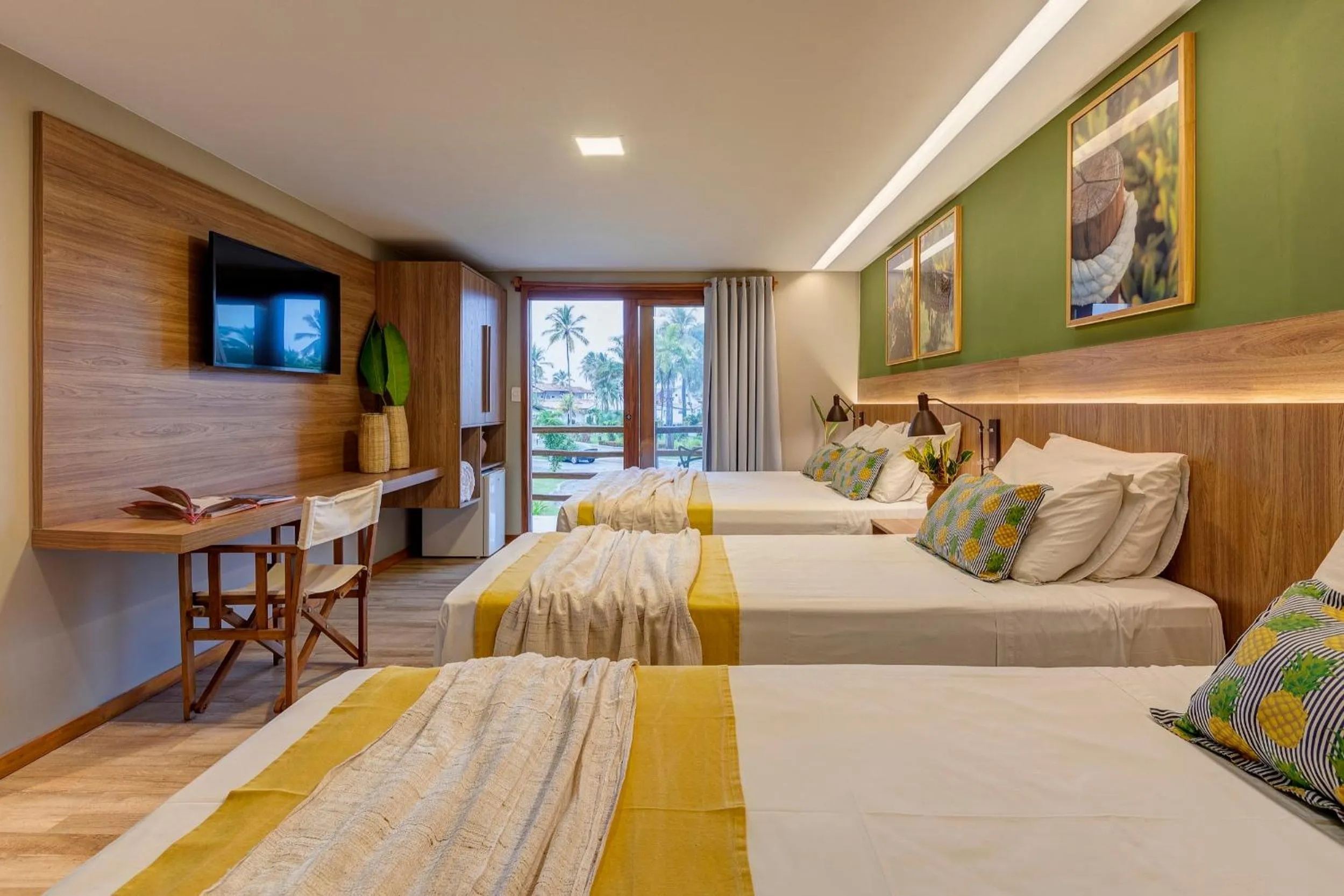 Photo of the whole room, Bed in Resort Tororomba