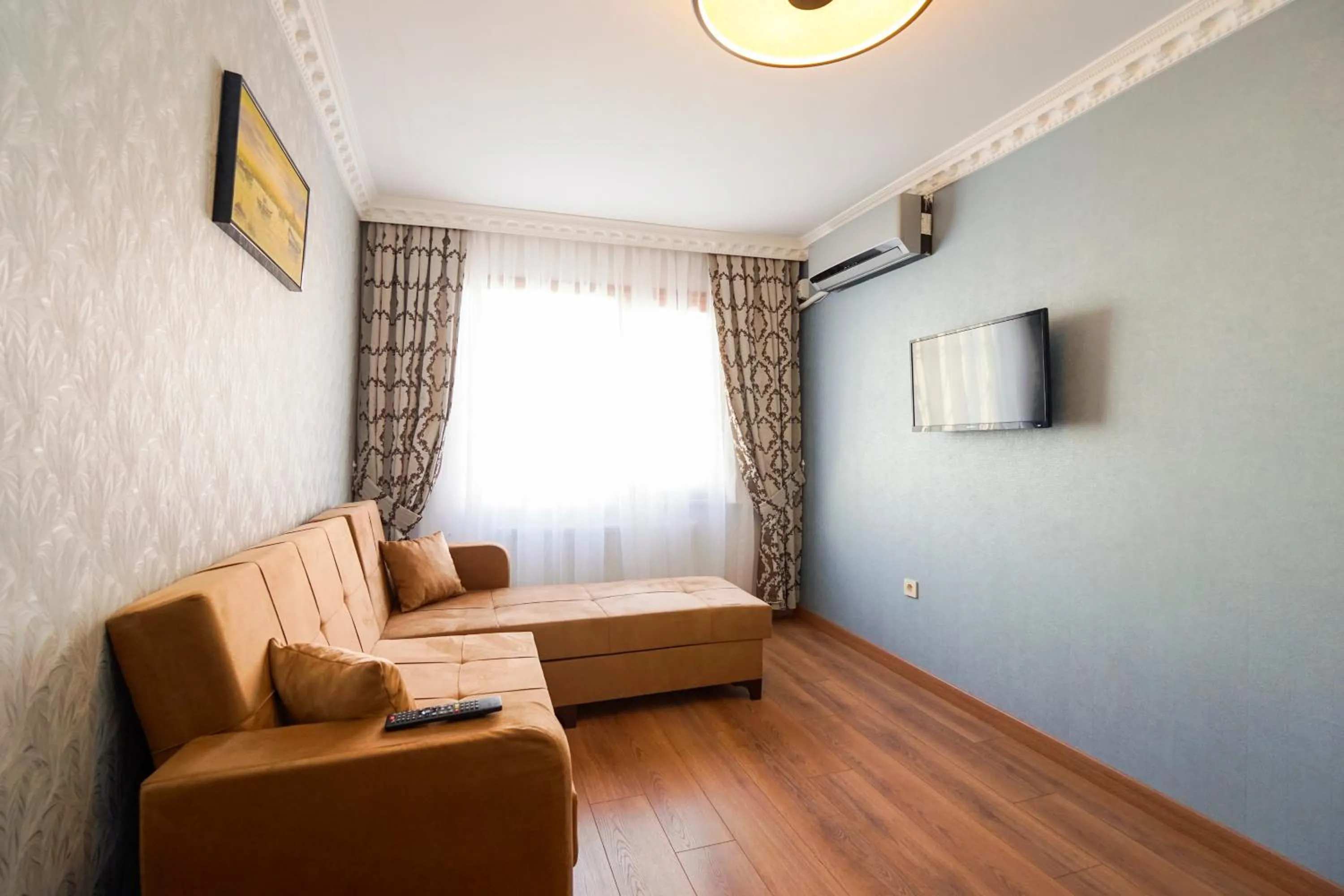 Seating area in Authentic Apartments OldCity