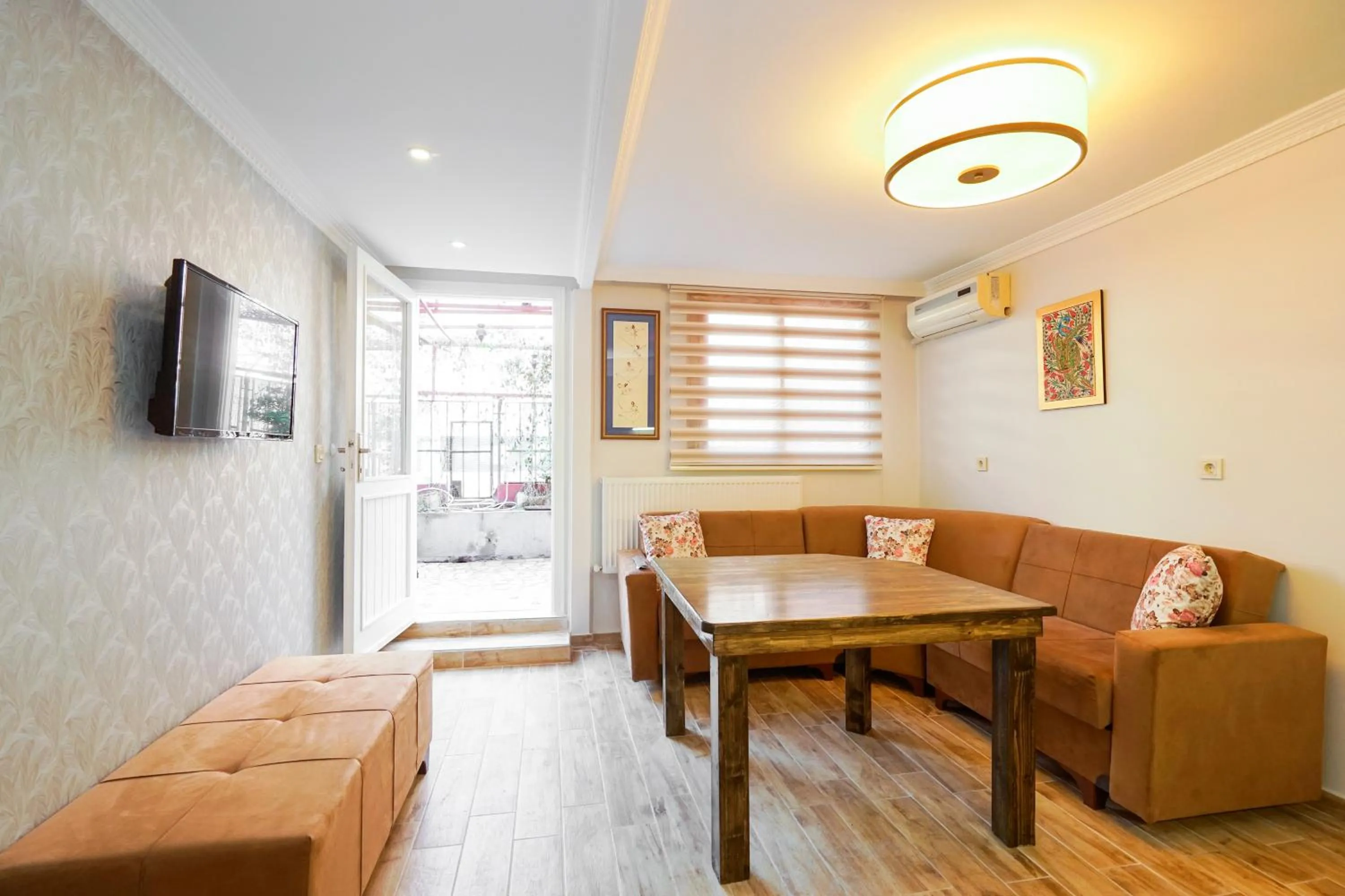 Kitchen or kitchenette in Authentic Apartments OldCity