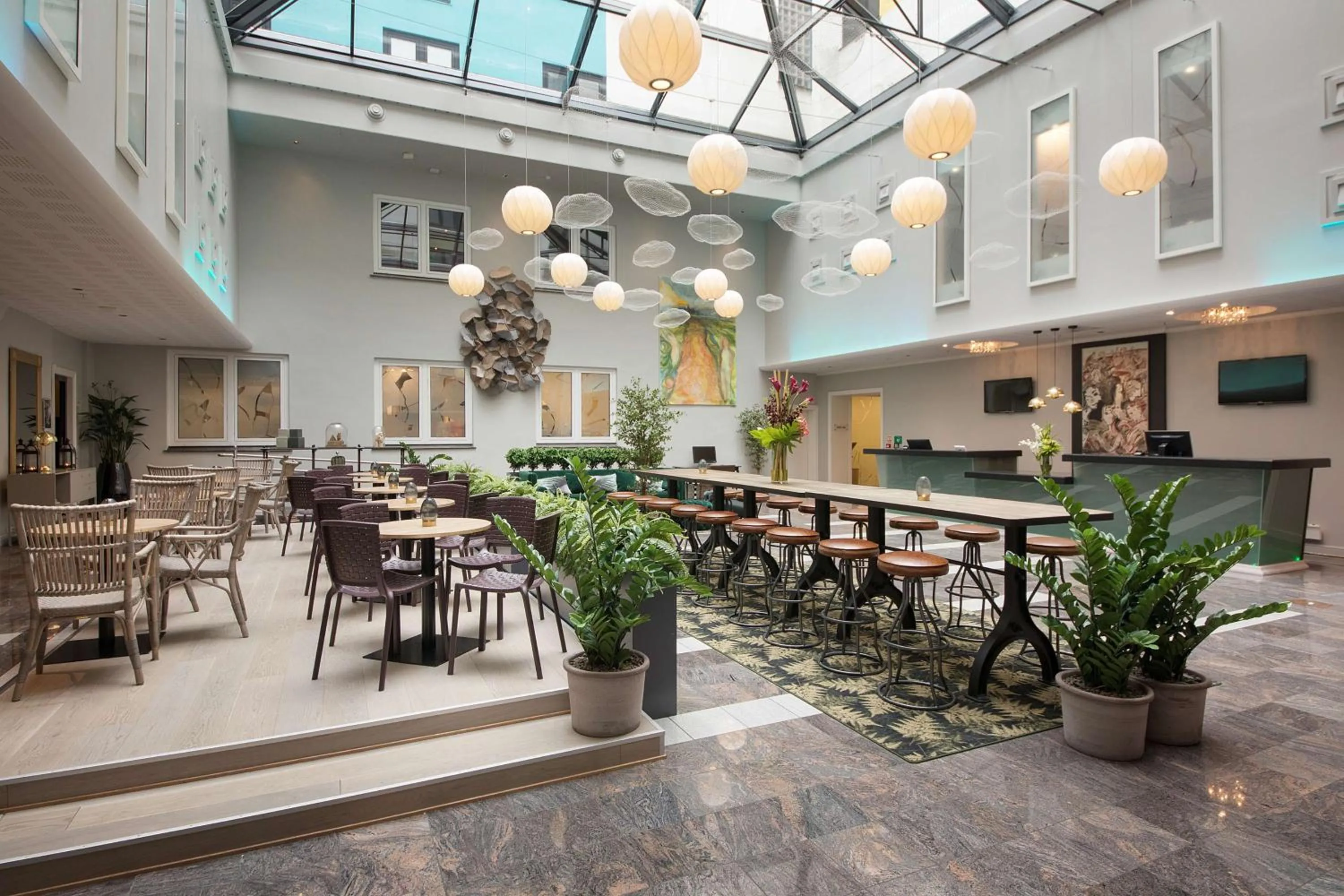 Lobby or reception in Scandic Neptun