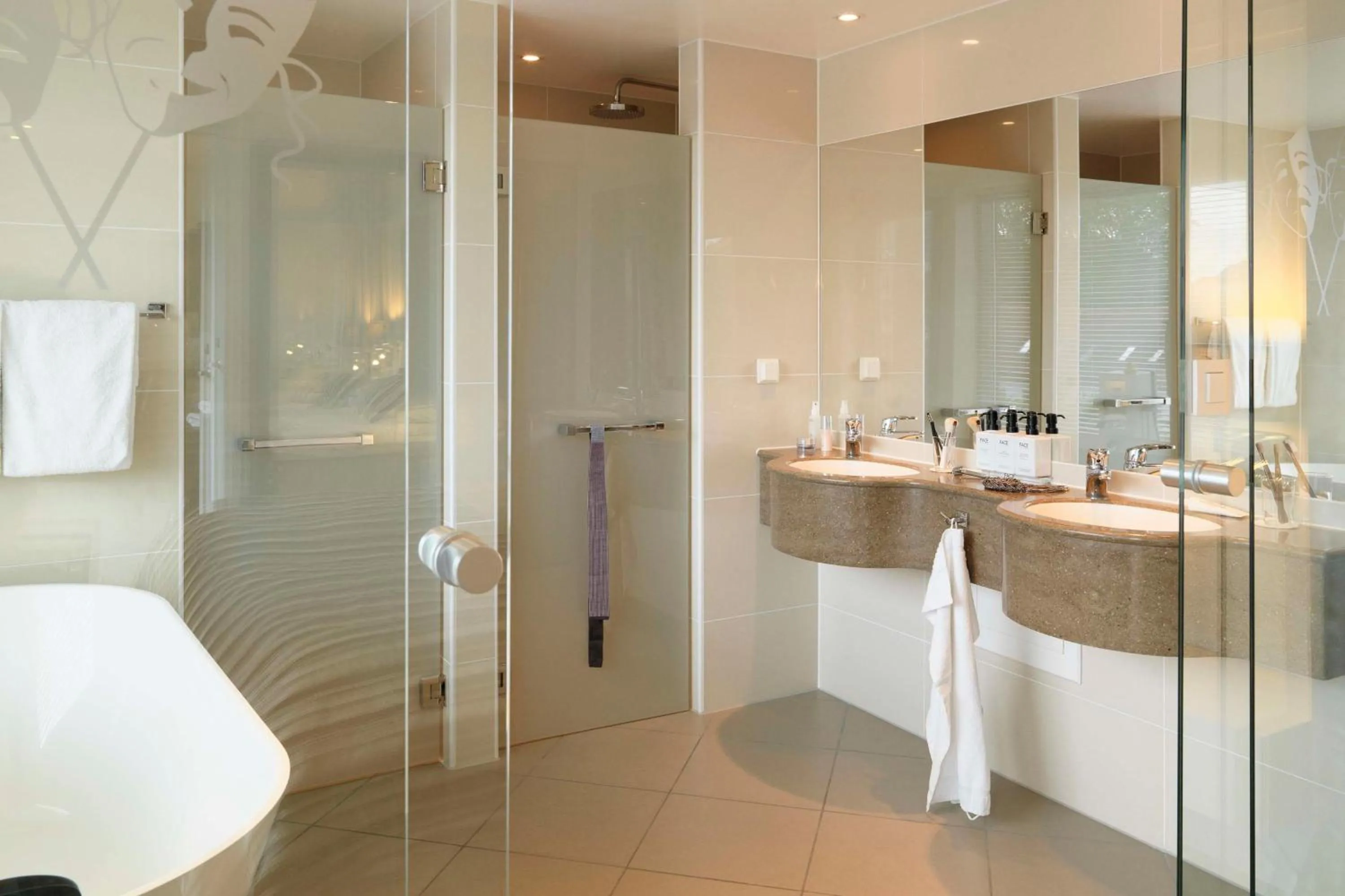 Bedroom in Scandic Neptun