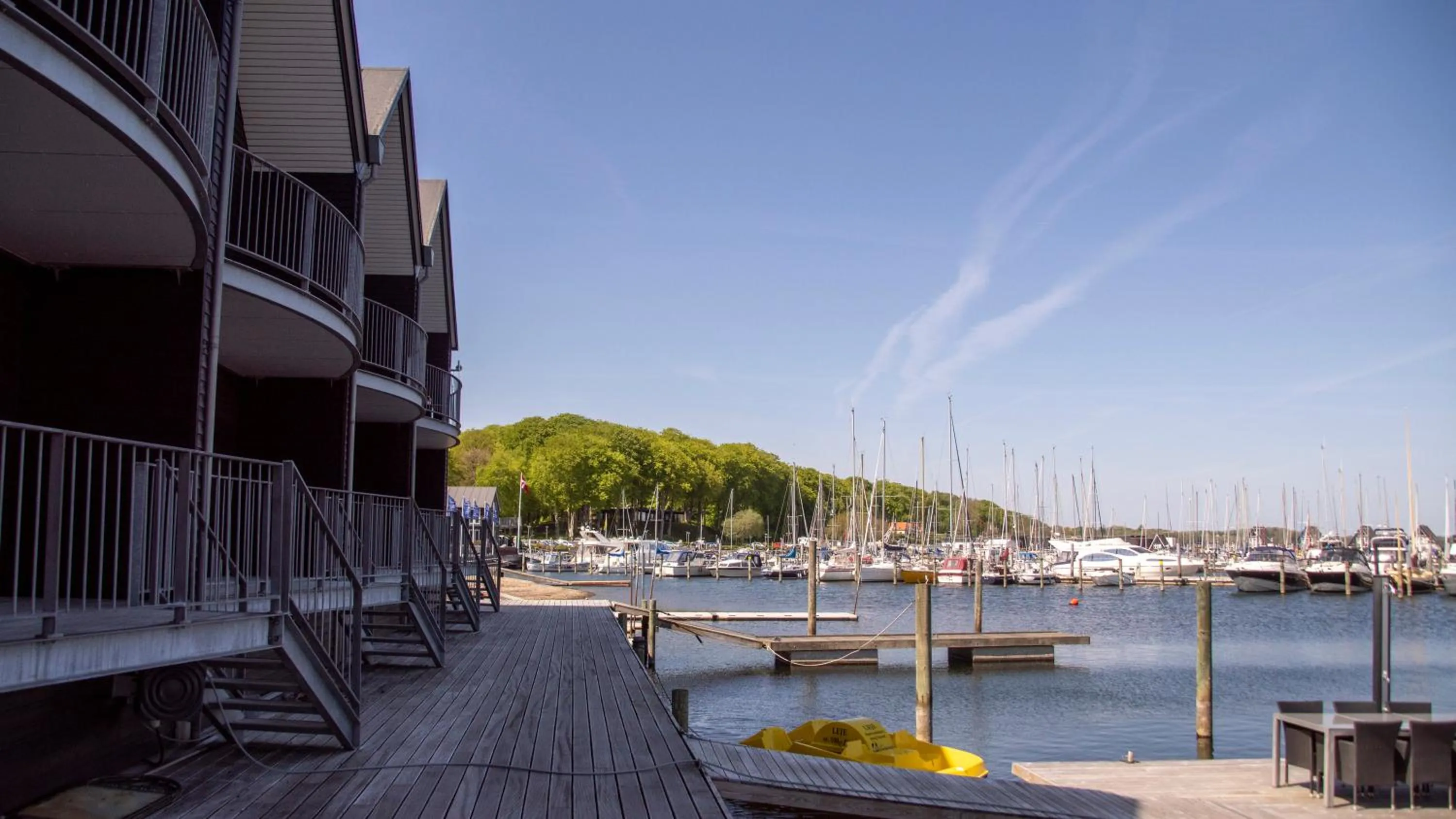Property building in Hotel Strandtangen