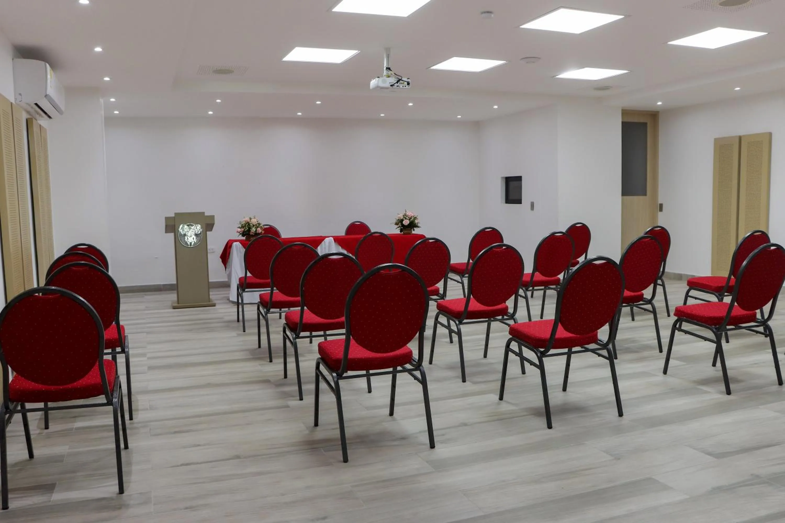 Meeting/conference room in Hotel Tayrona del Mar