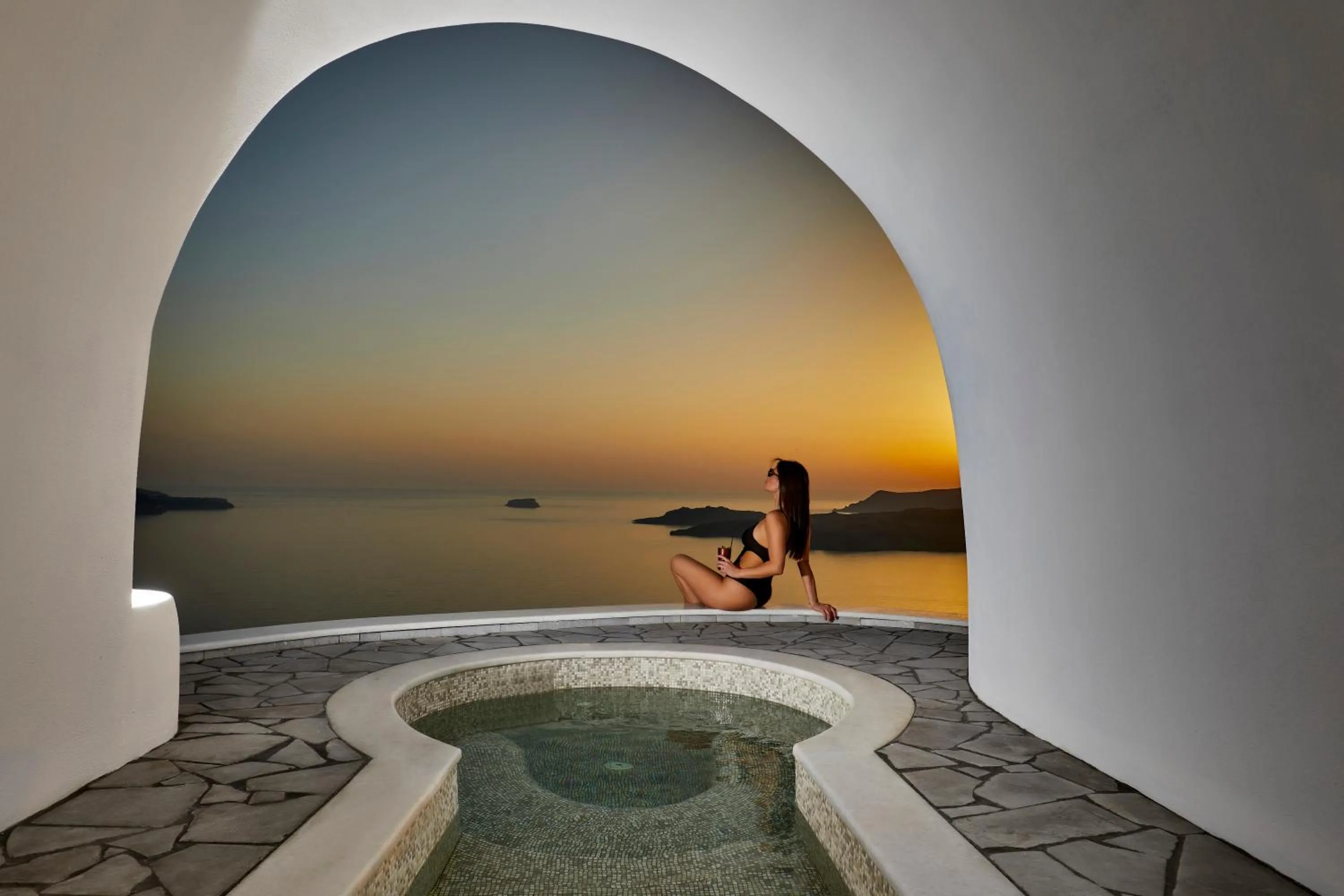 Sunset in Petit Palace Suites