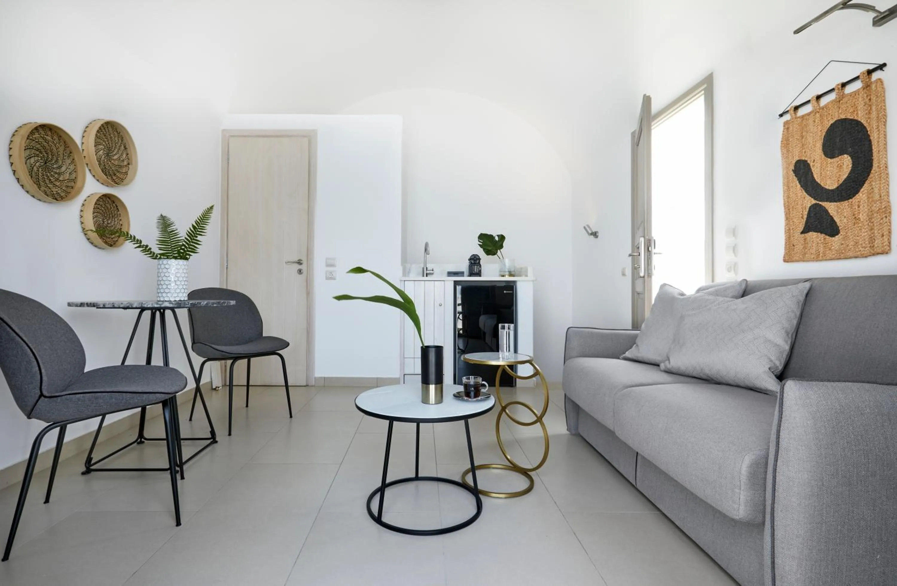 Bedroom in Petit Palace Suites