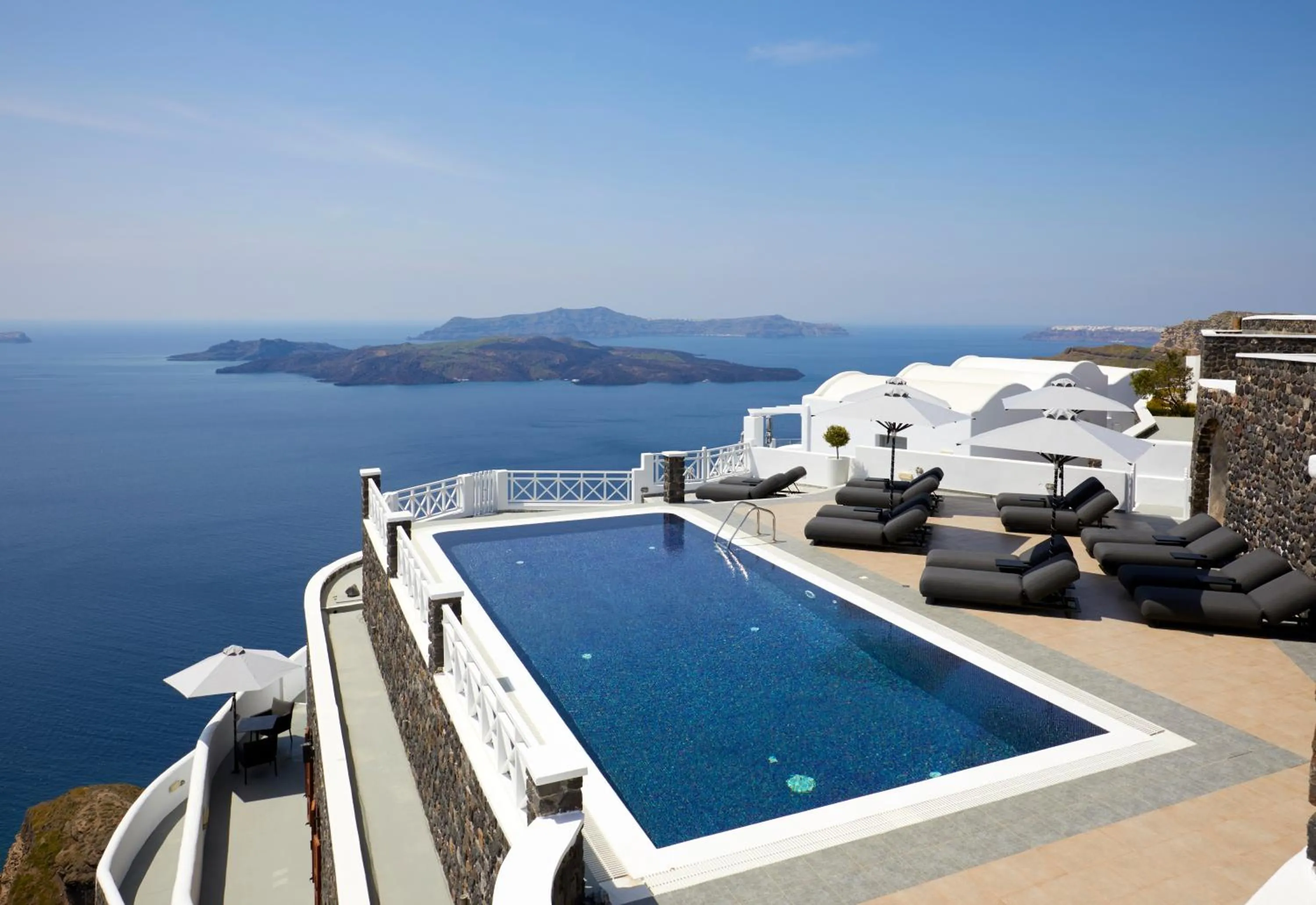 Patio in Petit Palace Suites