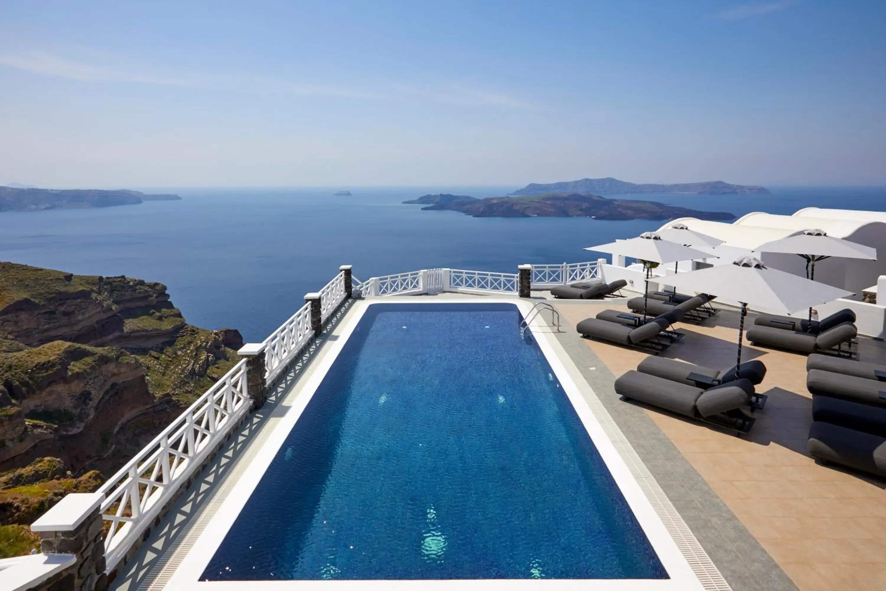 Property building in Petit Palace Suites Property building in Petit Palace Suites