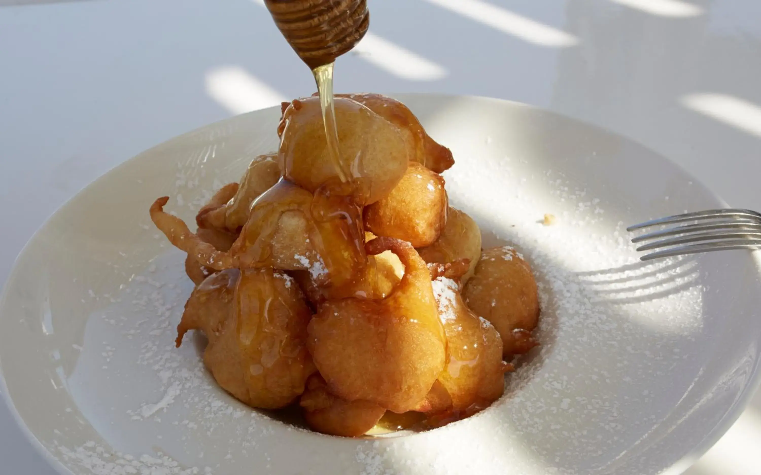 Breakfast in Petit Palace Suites Breakfast in Petit Palace Suites