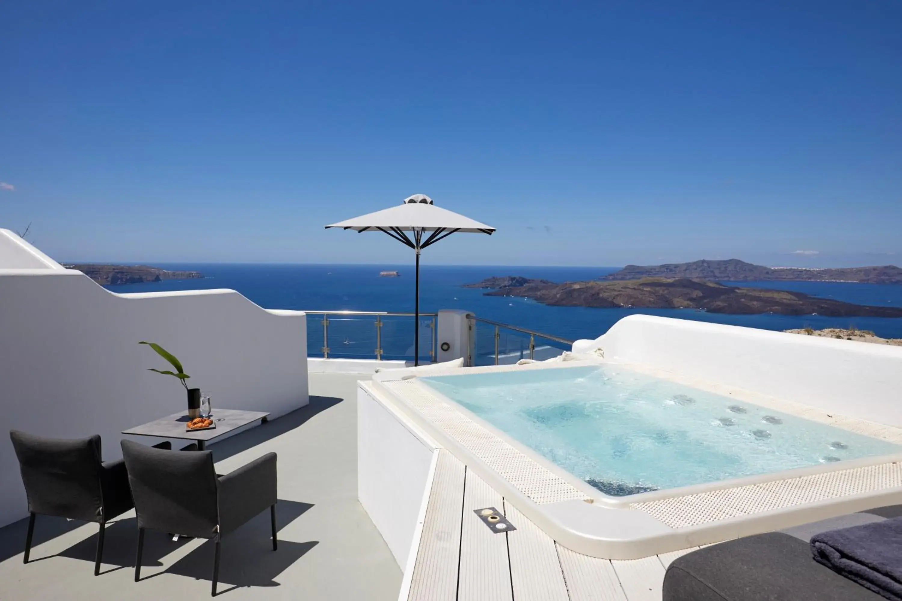 View (from property/room) in Petit Palace Suites View (from property/room) in Petit Palace Suites