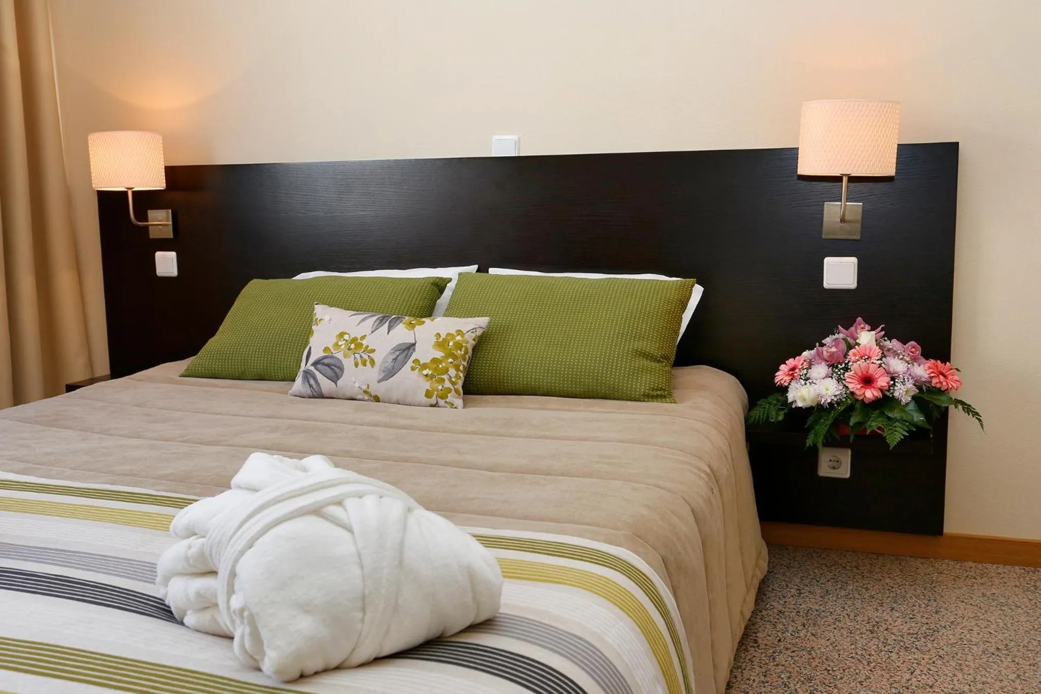 Bedroom, Bed in Oporto City Centre Apartments