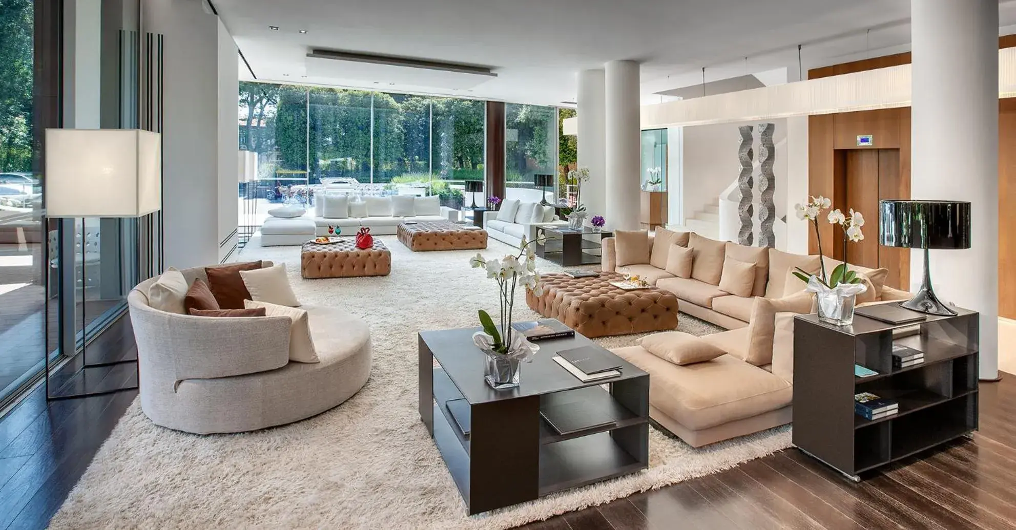 Lobby or reception in Principe Forte Dei Marmi - Resort & Spa Lobby or reception in Principe Forte Dei Marmi - Resort & Spa