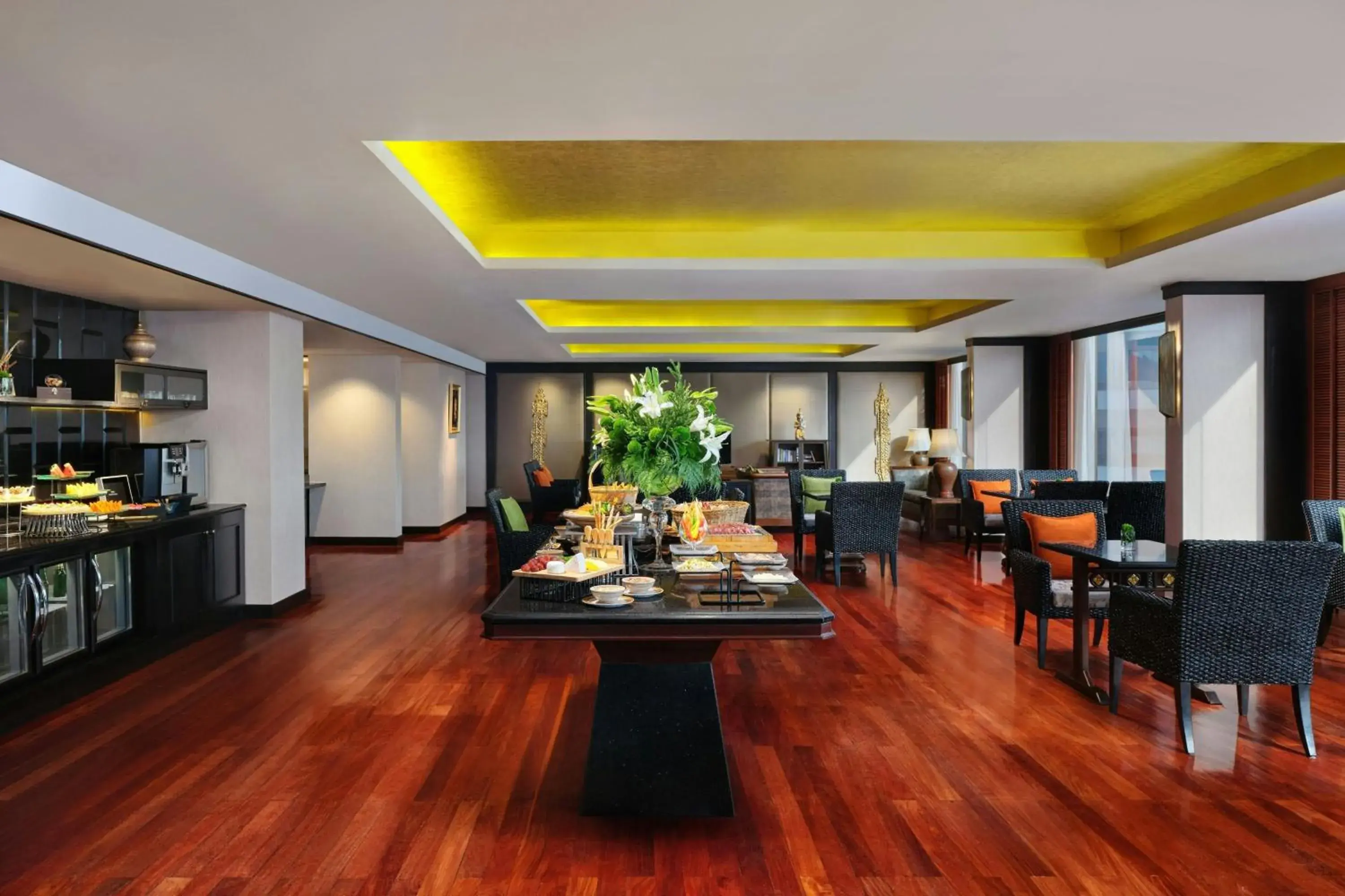 Lounge or bar in Jubilee Prestige Hotel Ratchadapisek Lounge or bar in Jubilee Prestige Hotel Ratchadapisek