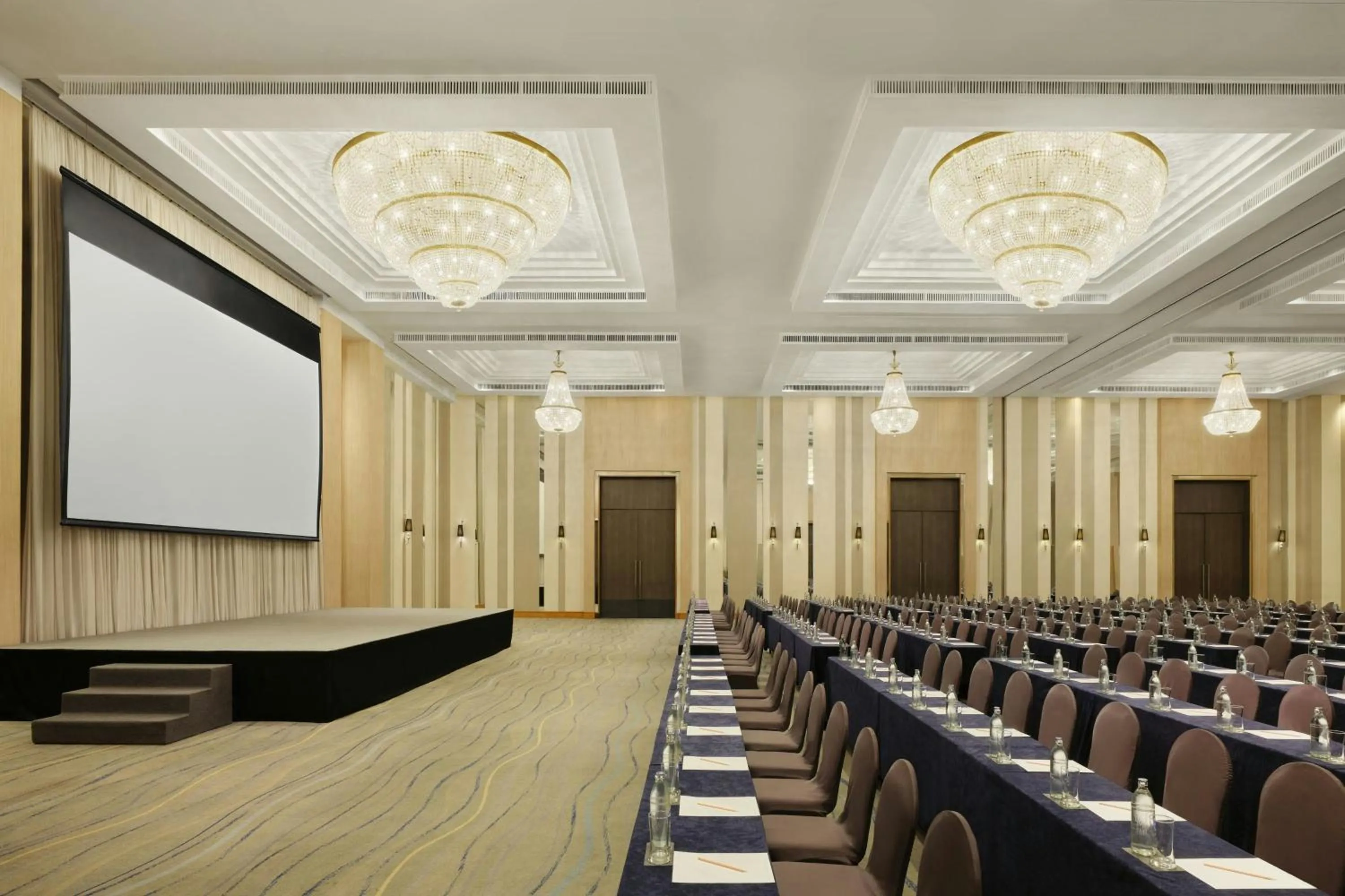 Meeting/conference room in Jubilee Prestige Hotel Ratchadapisek