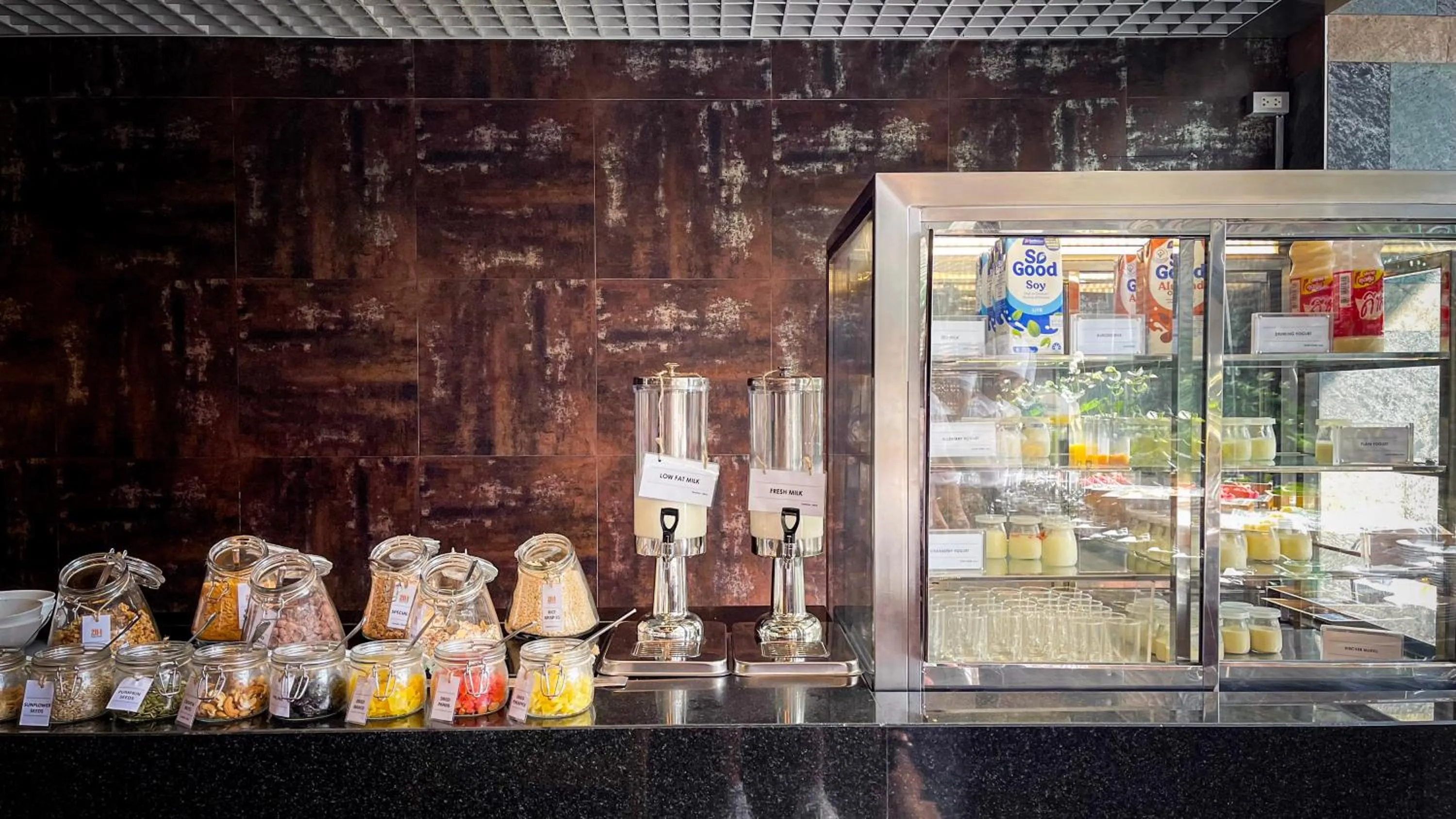 Breakfast in Jubilee Prestige Hotel Ratchadapisek