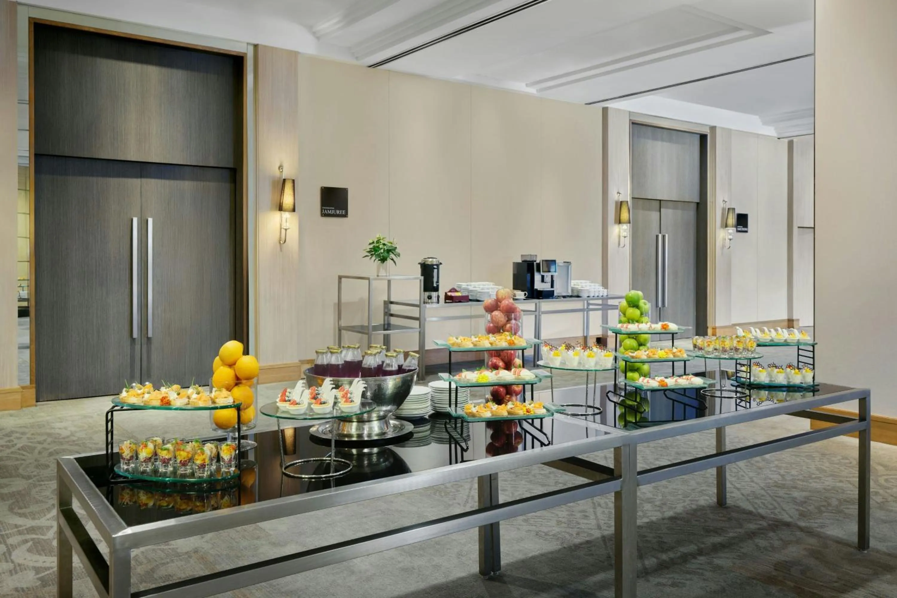 Meeting/conference room in Jubilee Prestige Hotel Ratchadapisek