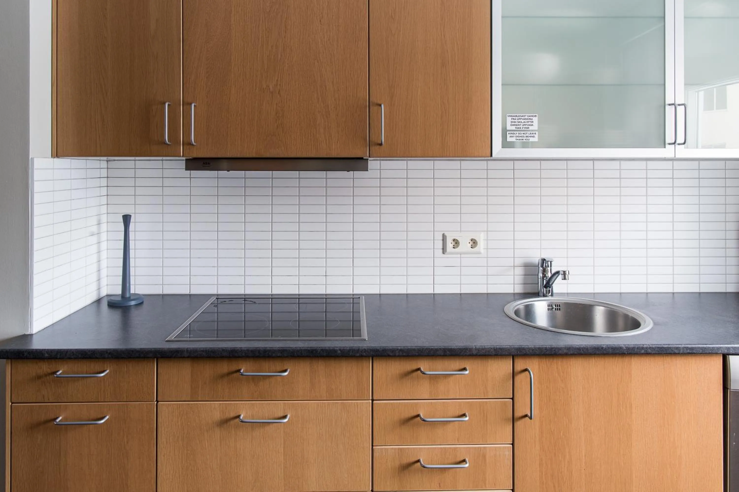 Kitchen or kitchenette in Acco Luxury Apartments