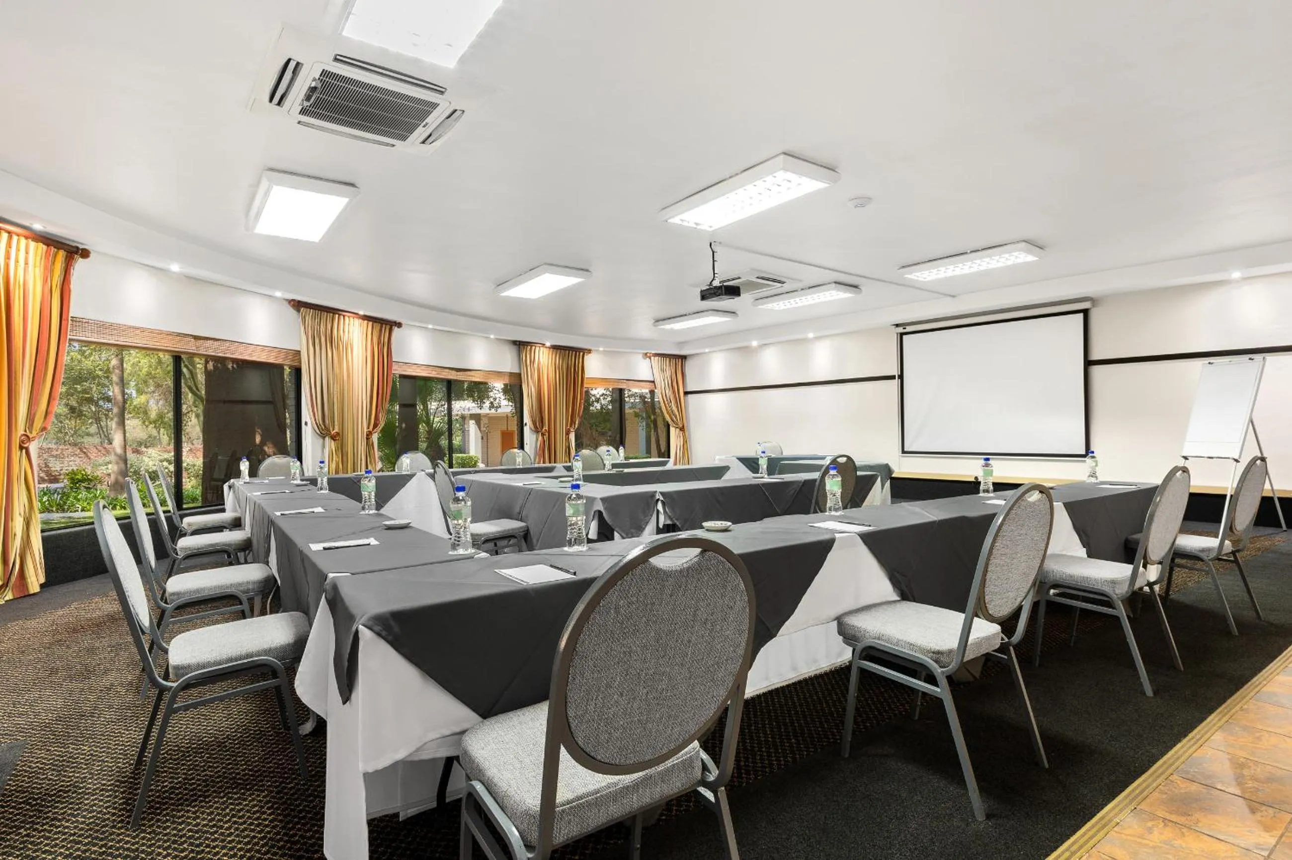 Property building in Park Hotel Mokopane