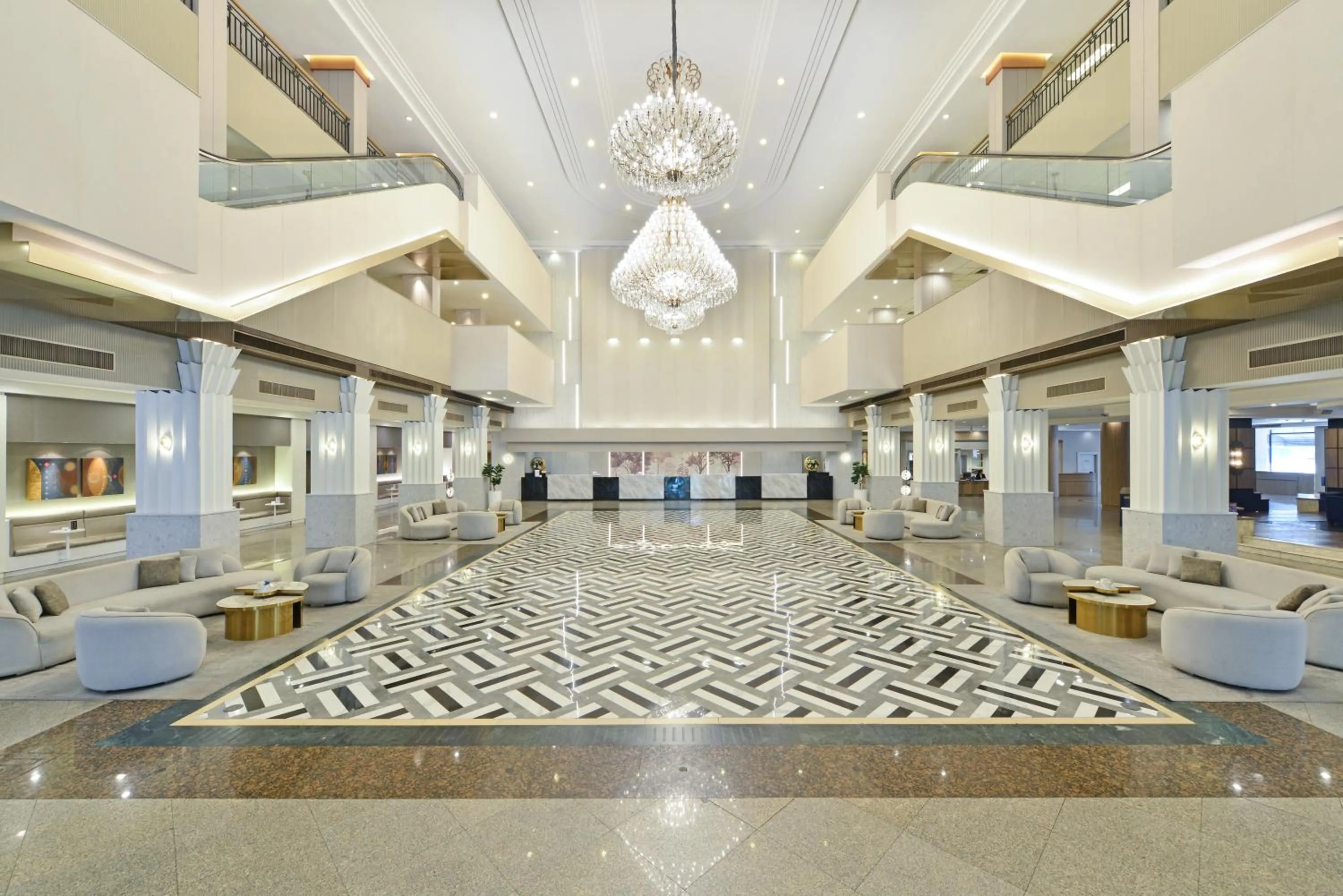 Lobby or reception in Twin Towers Hotel