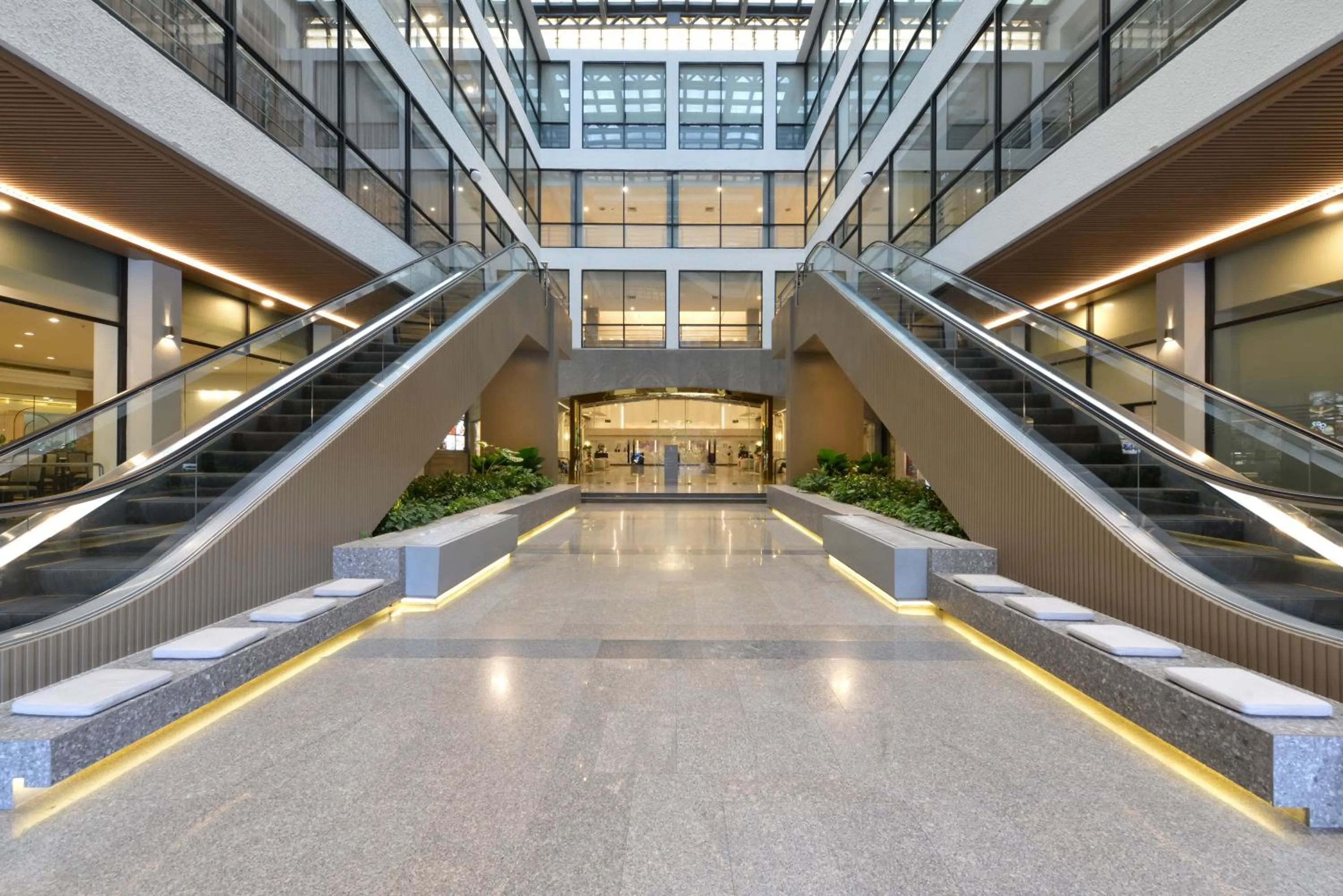 Lobby or reception in Twin Towers Hotel