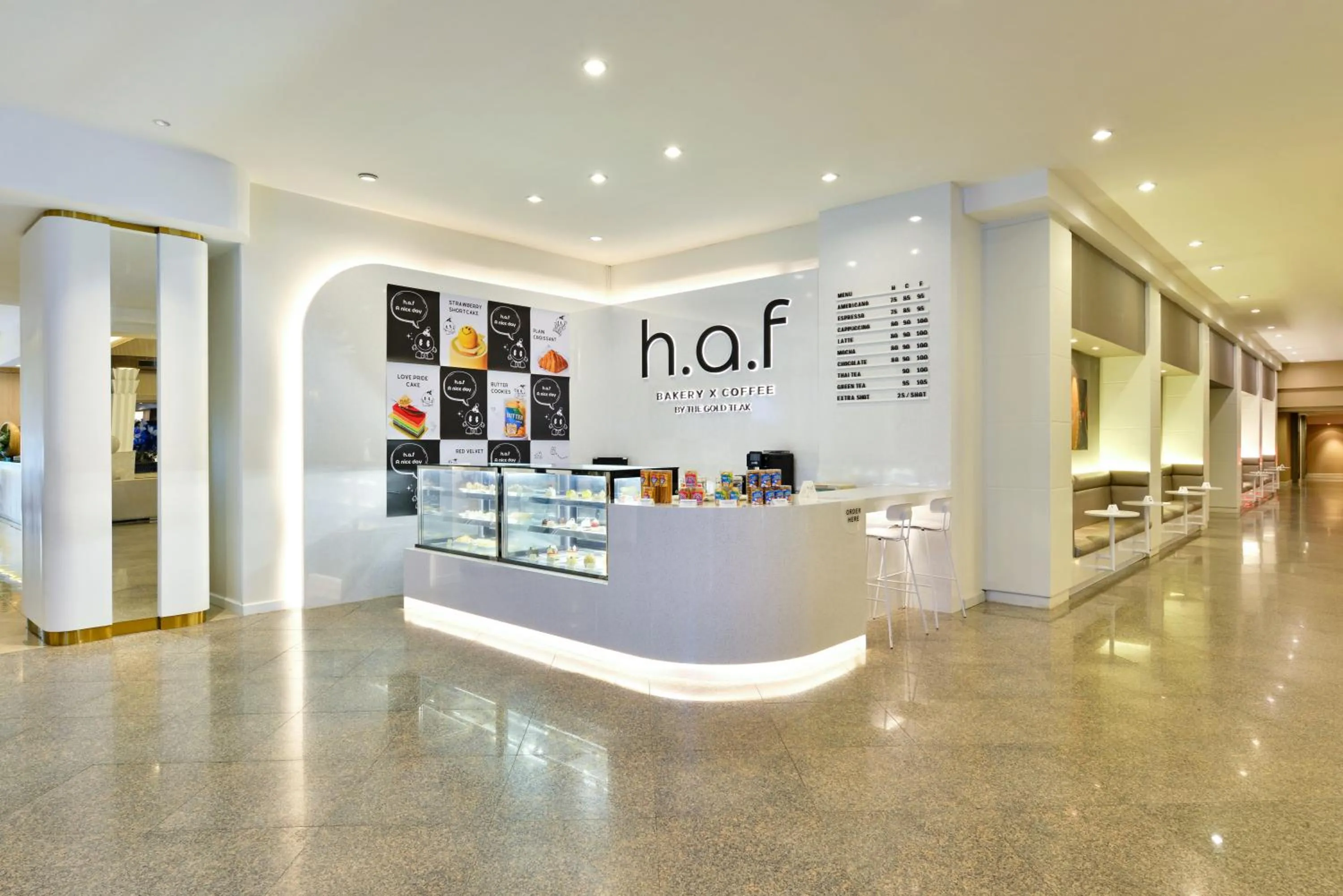 Restaurant/places to eat in Twin Towers Hotel