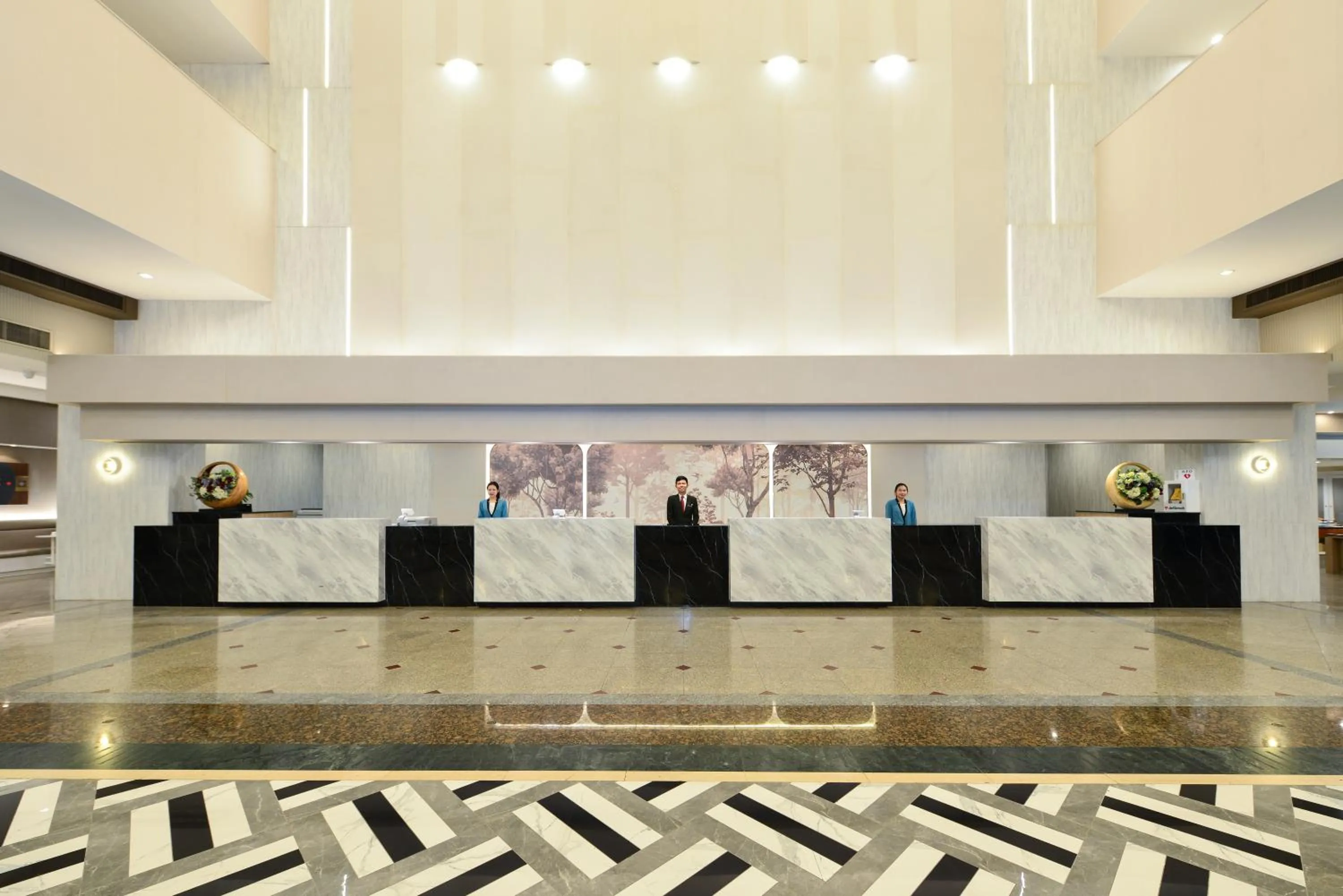 Lobby or reception in Twin Towers Hotel