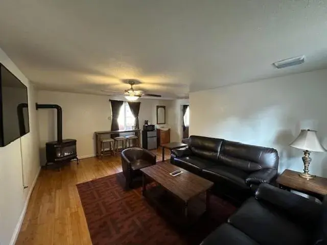 Shasta Inn Shasta Inn