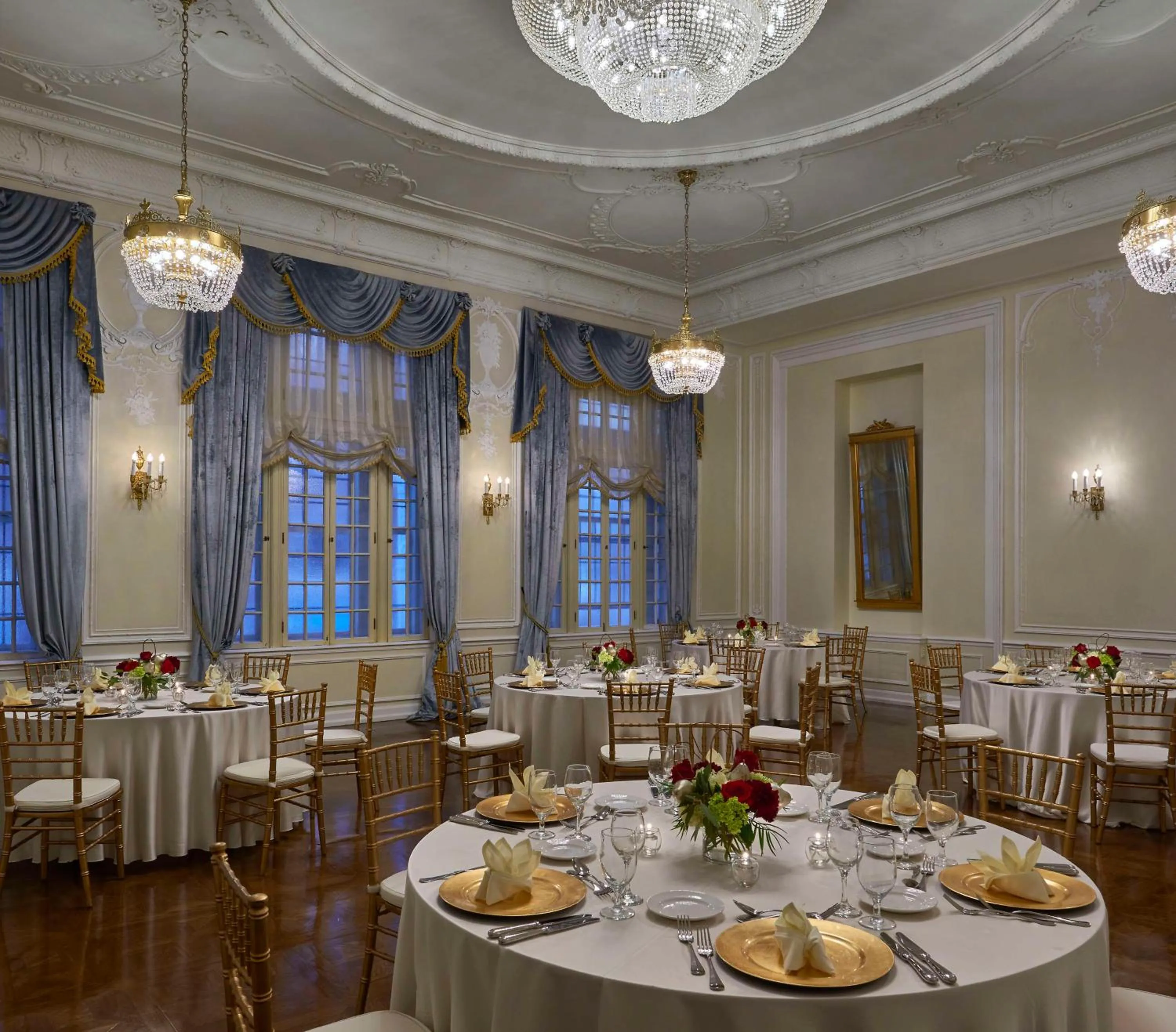 Meeting/conference room in Hotel Phillips Kansas City, Curio Collection By Hilton
