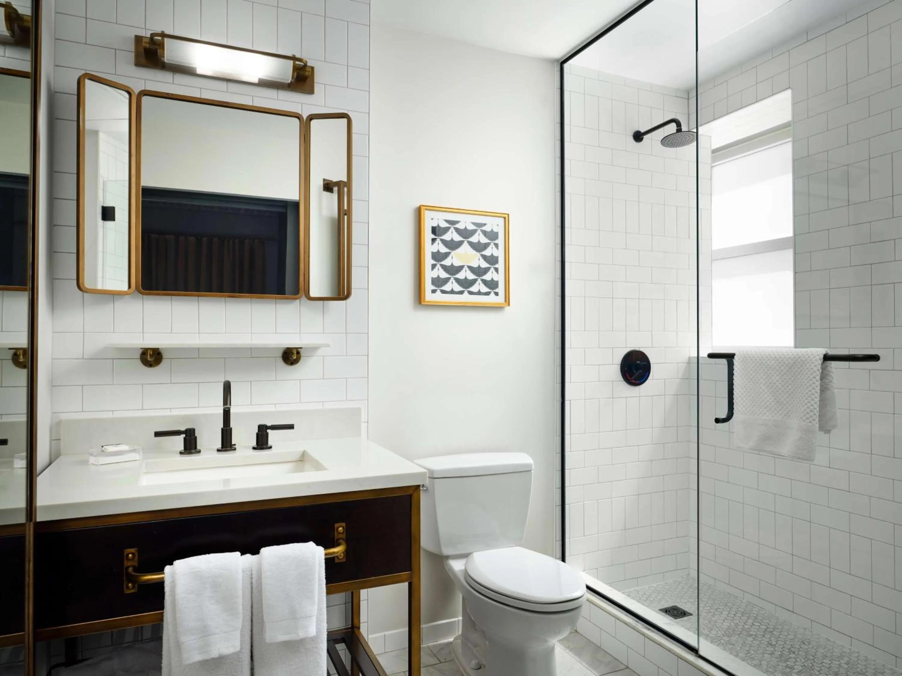 Bathroom in Hotel Phillips Kansas City, Curio Collection By Hilton