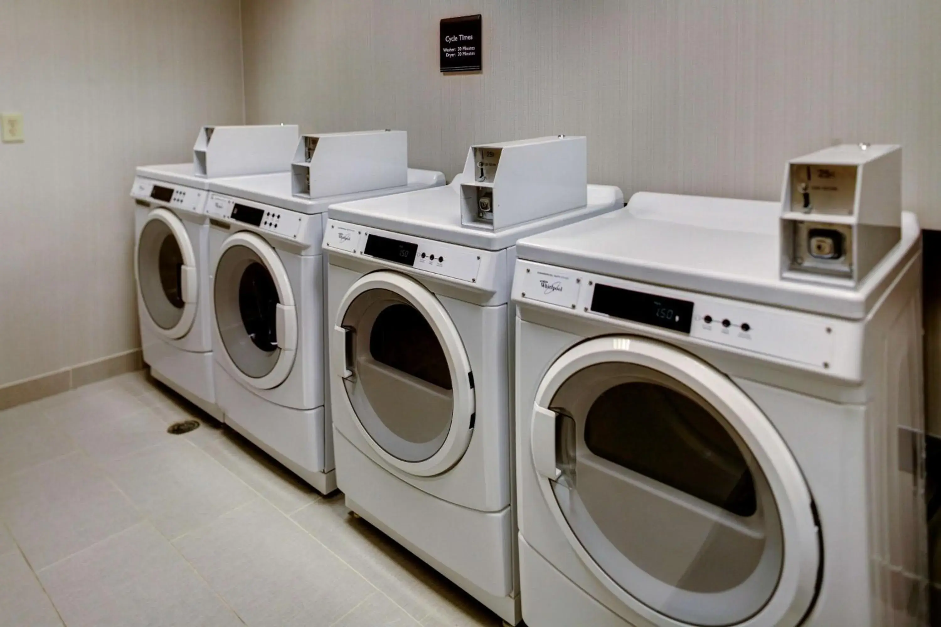 Property building in Hilton Garden Inn Overland Park Property building in Hilton Garden Inn Overland Park